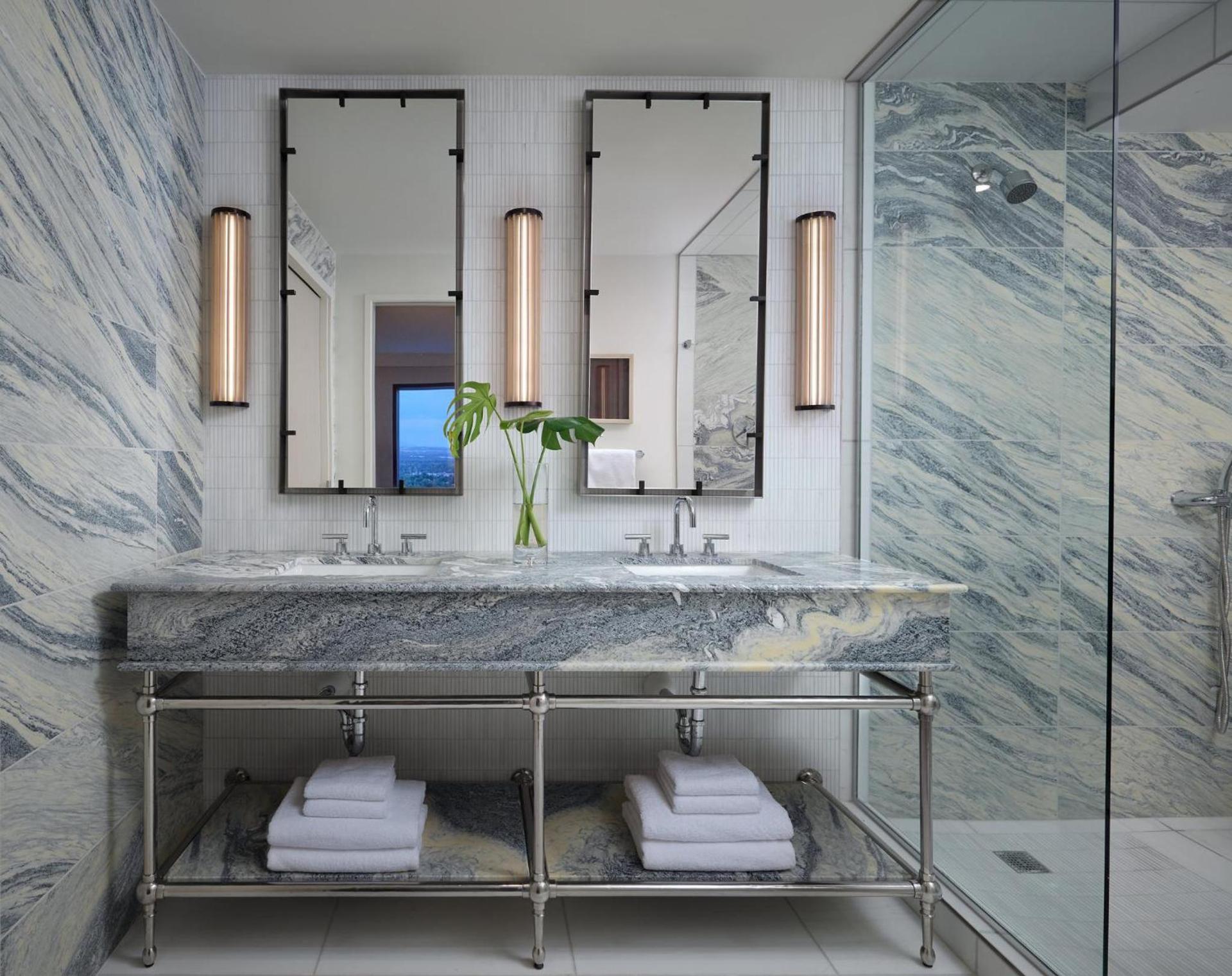 Kimpton Claret Hotel by IHG photo 80