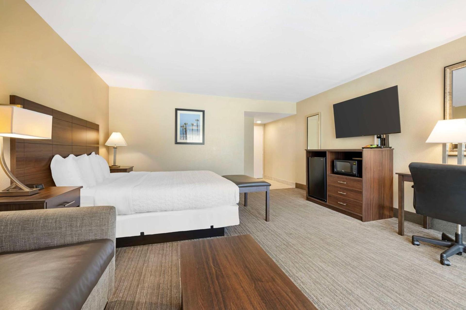 Best Western Oceanside Inn photo 29