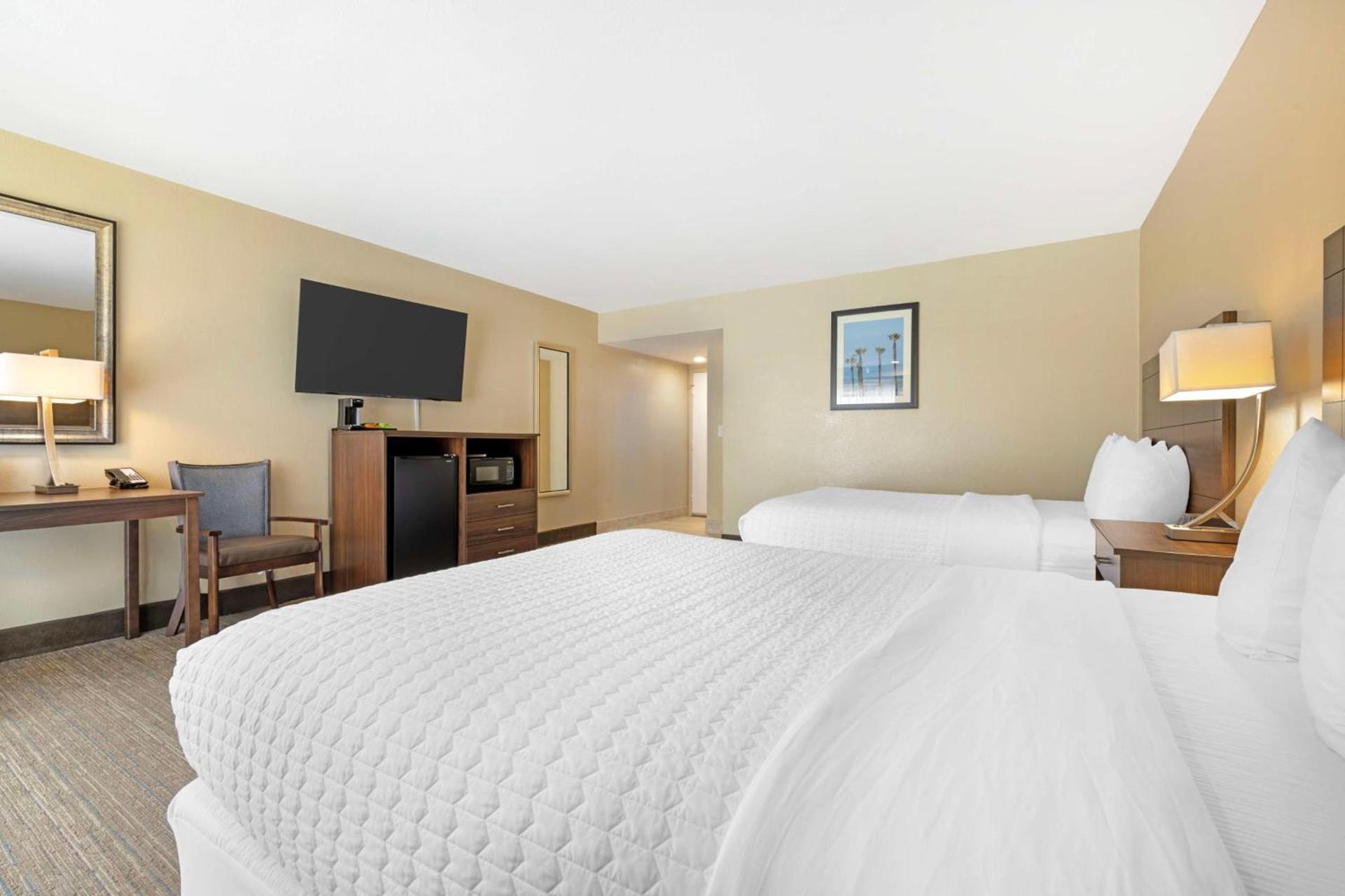 Best Western Oceanside Inn photo 22