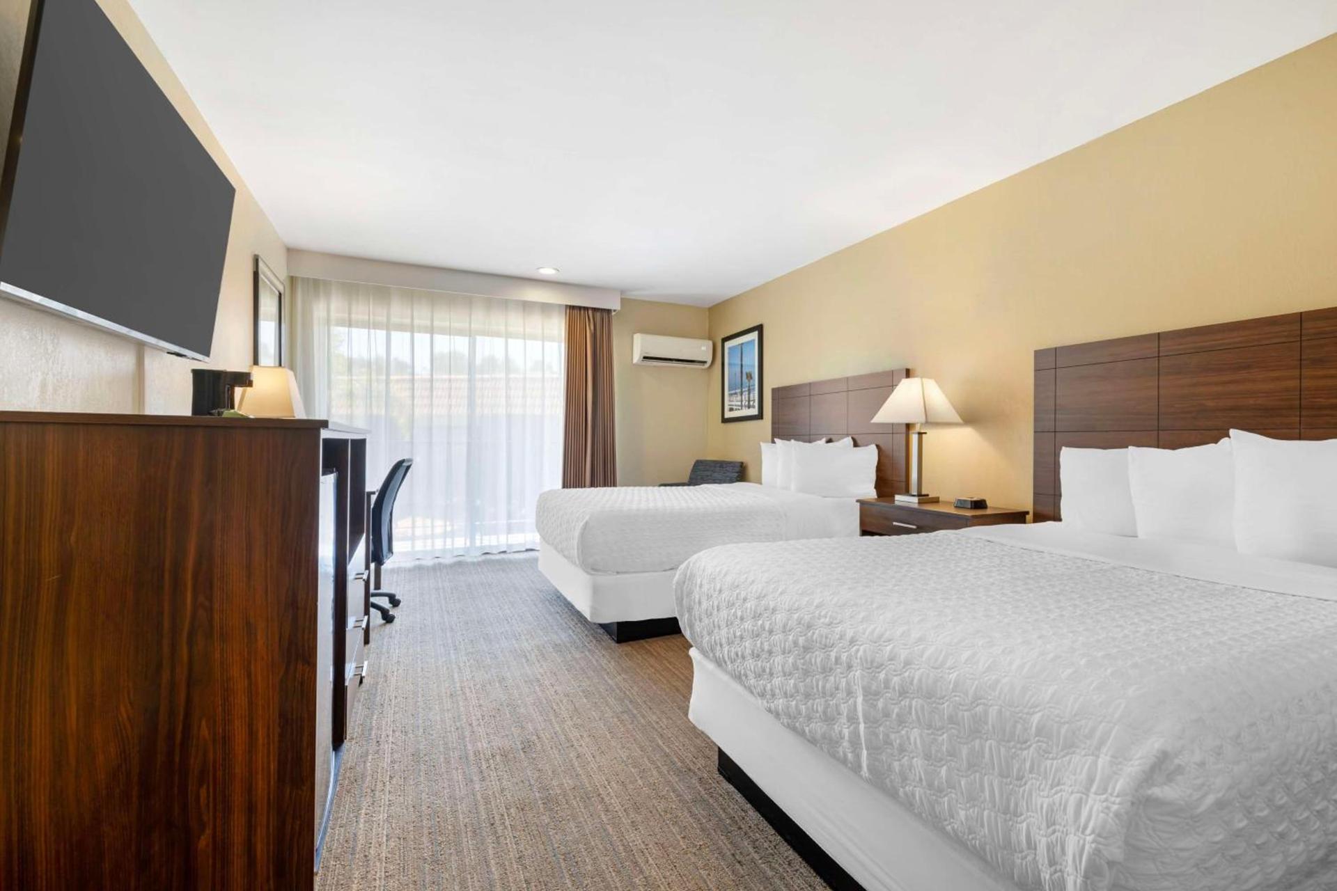 Best Western Oceanside Inn photo 17