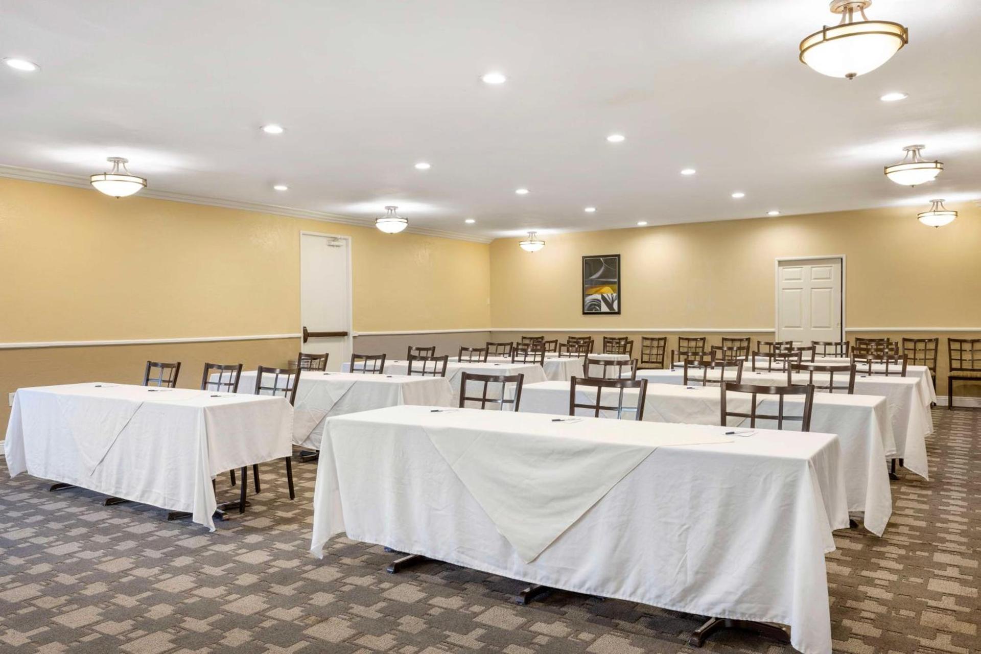 Best Western Oceanside Inn photo 34