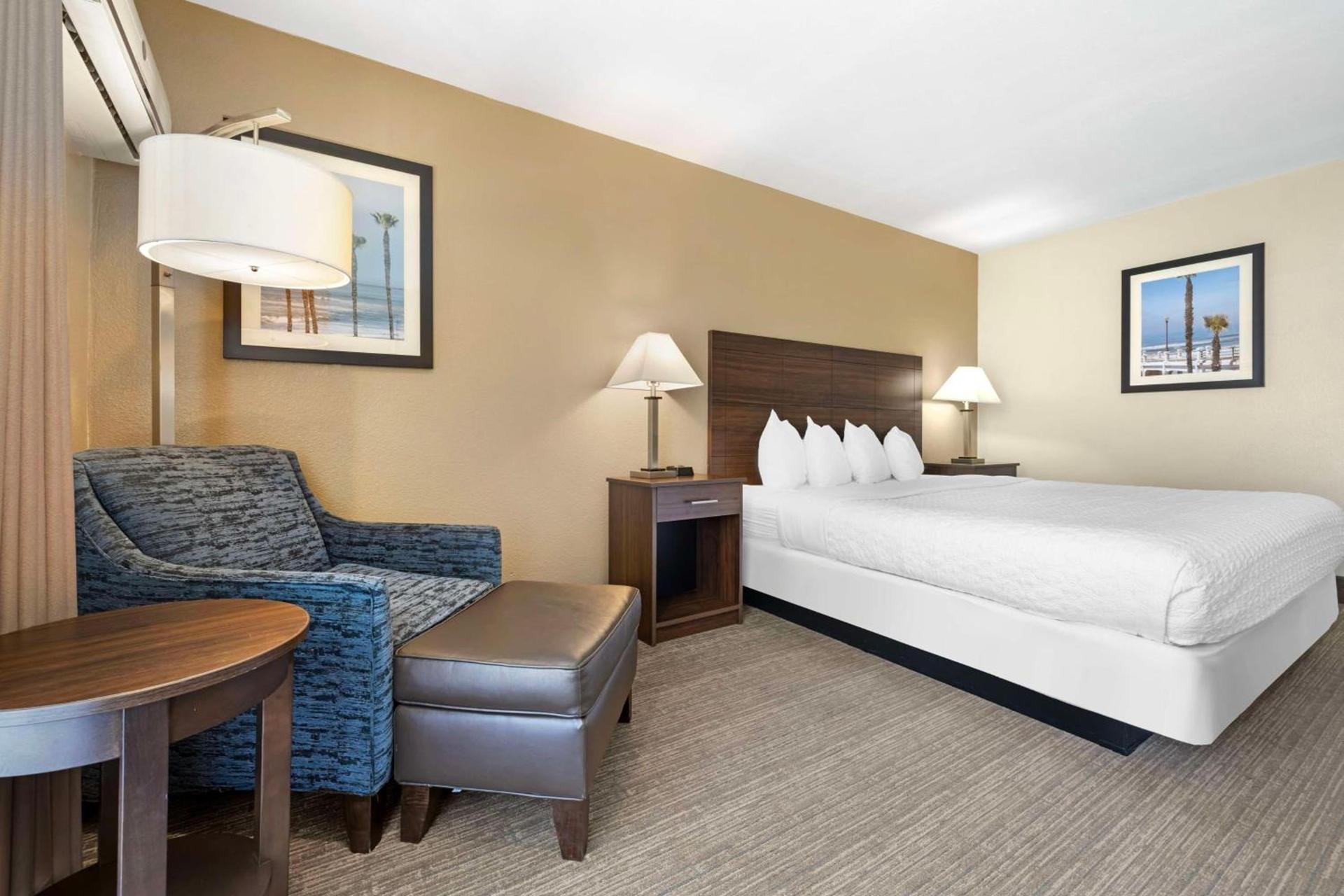 Best Western Oceanside Inn photo 25
