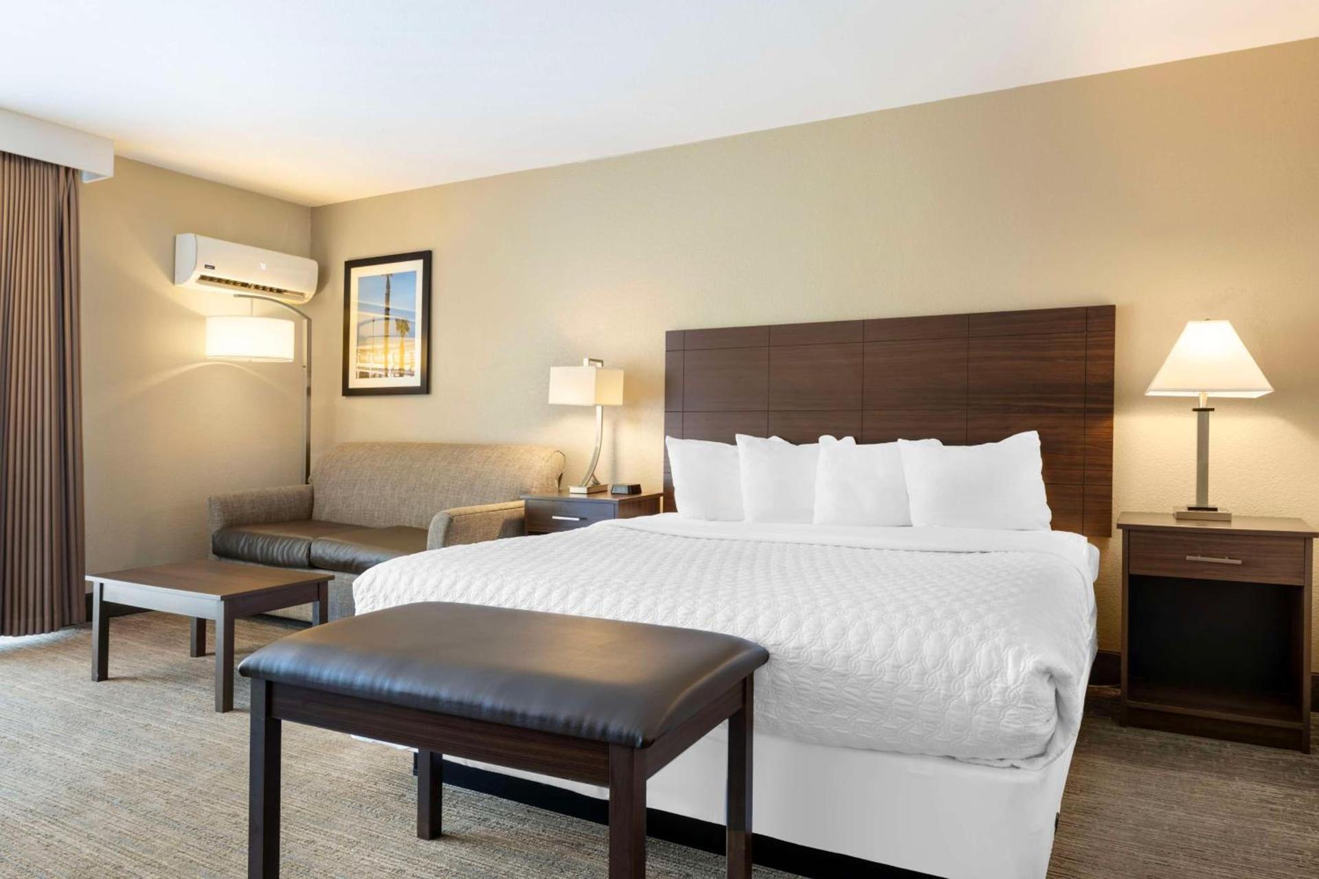 Best Western Oceanside Inn photo 27
