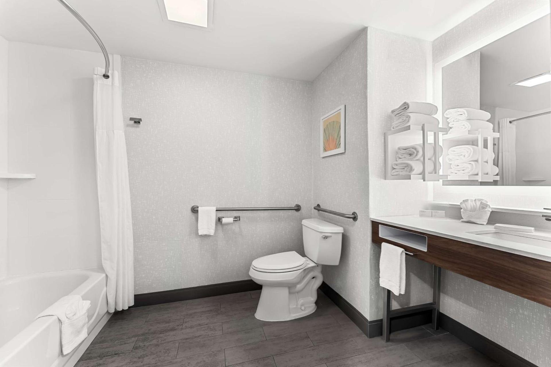 Hampton Inn Stroudsburg Poconos photo 14