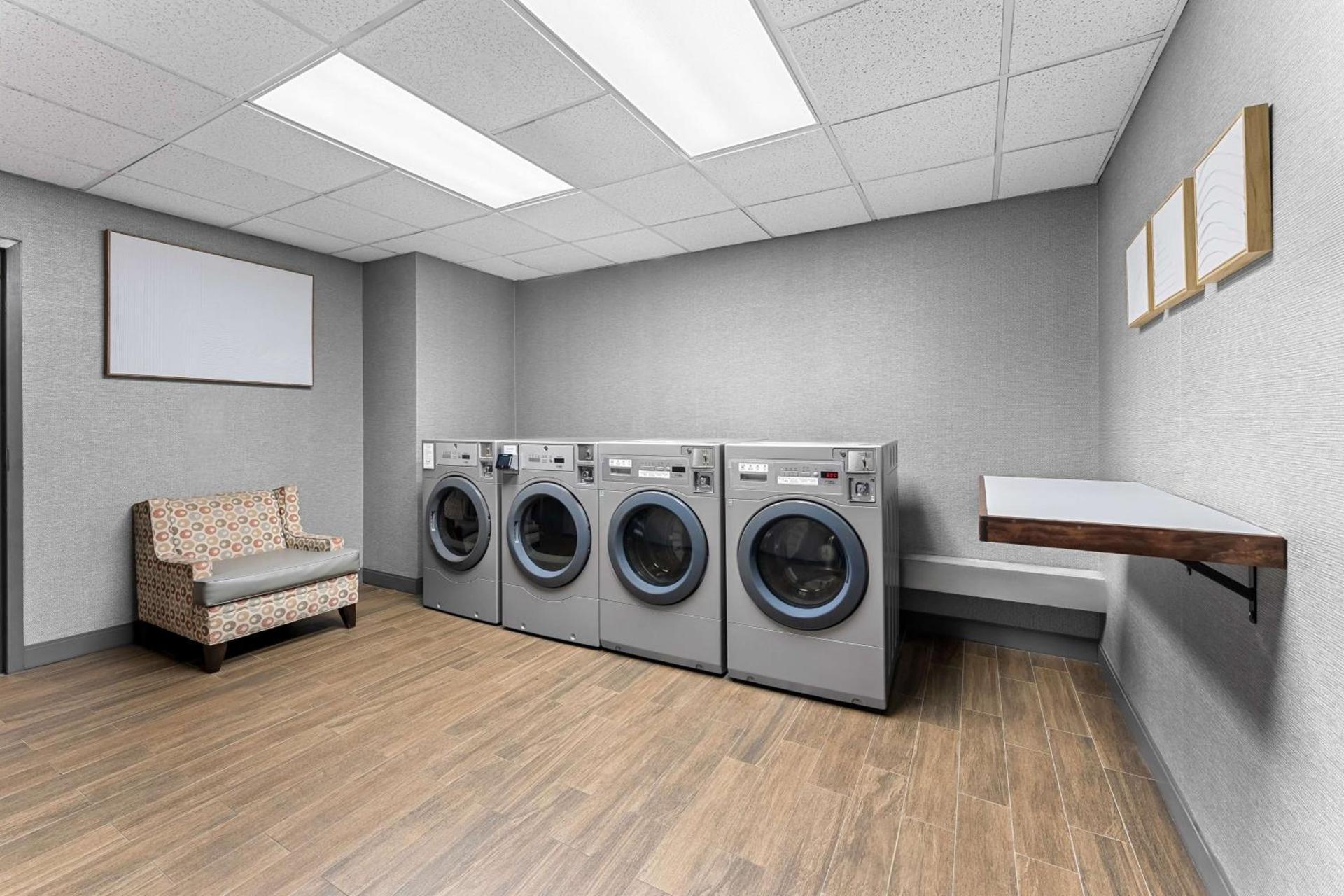 Hampton Inn Stroudsburg Poconos photo 30