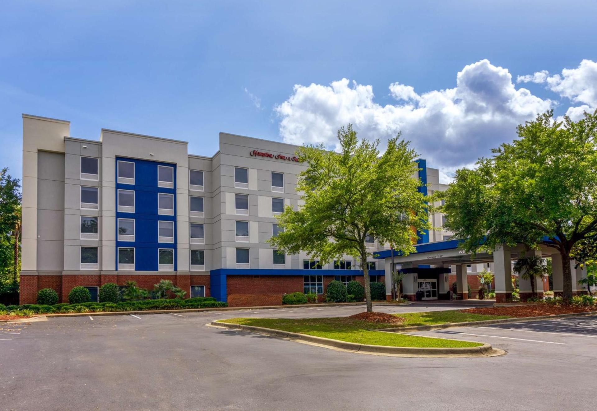 Hampton Inn & Suites Tallahassee I-10-Thomasville Road photo 1