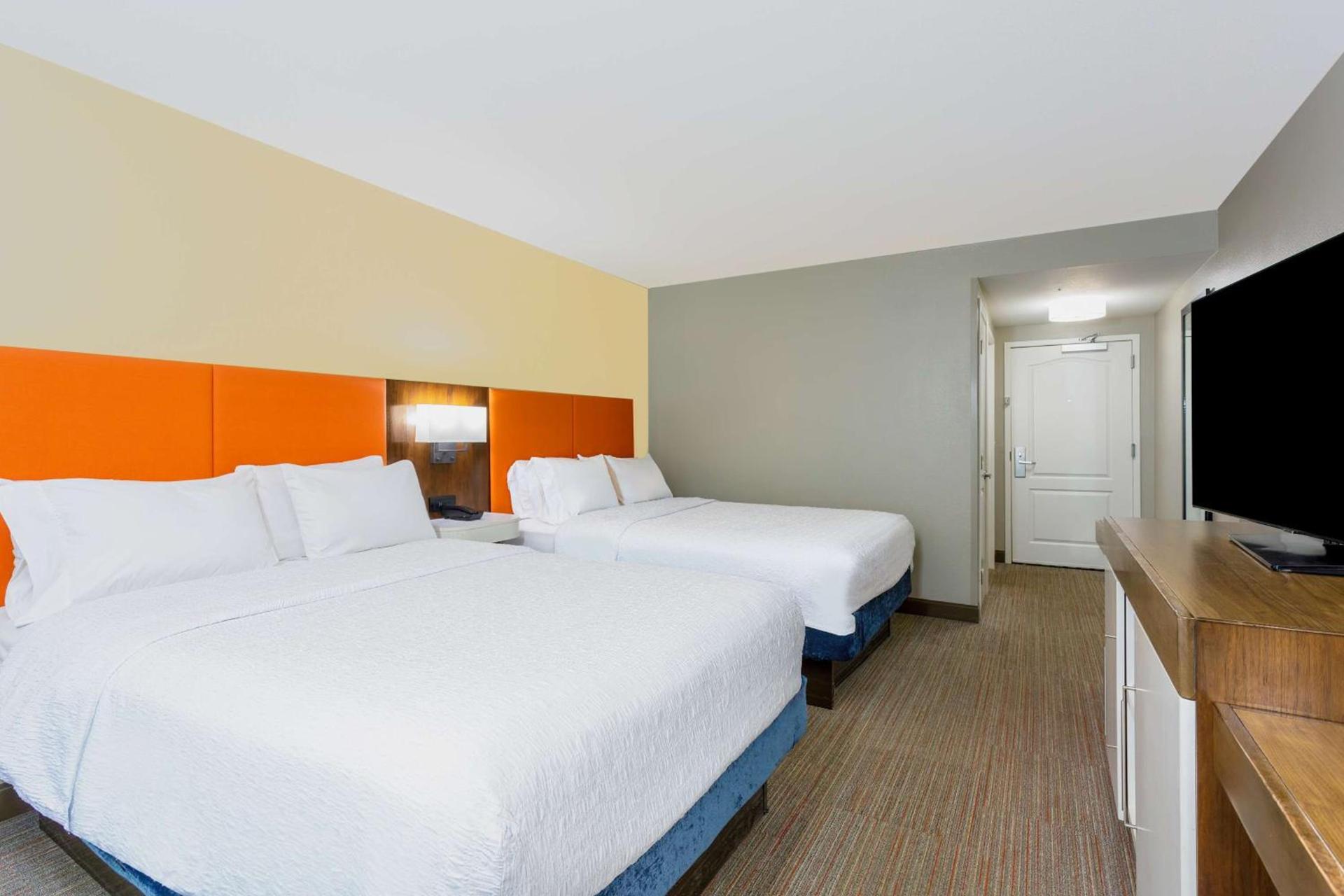 Hampton Inn & Suites Tallahassee I-10-Thomasville Road photo 27