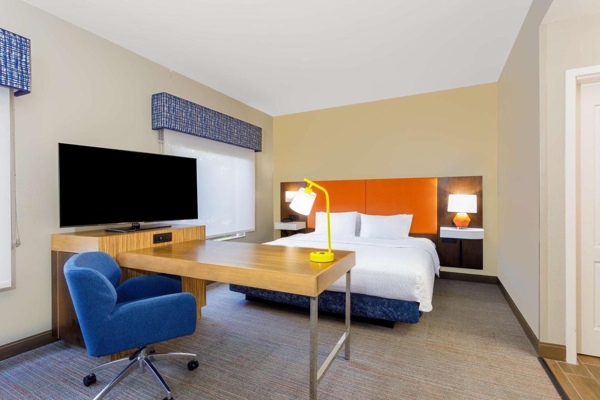 Hampton Inn & Suites Tallahassee I-10-Thomasville Road photo 31