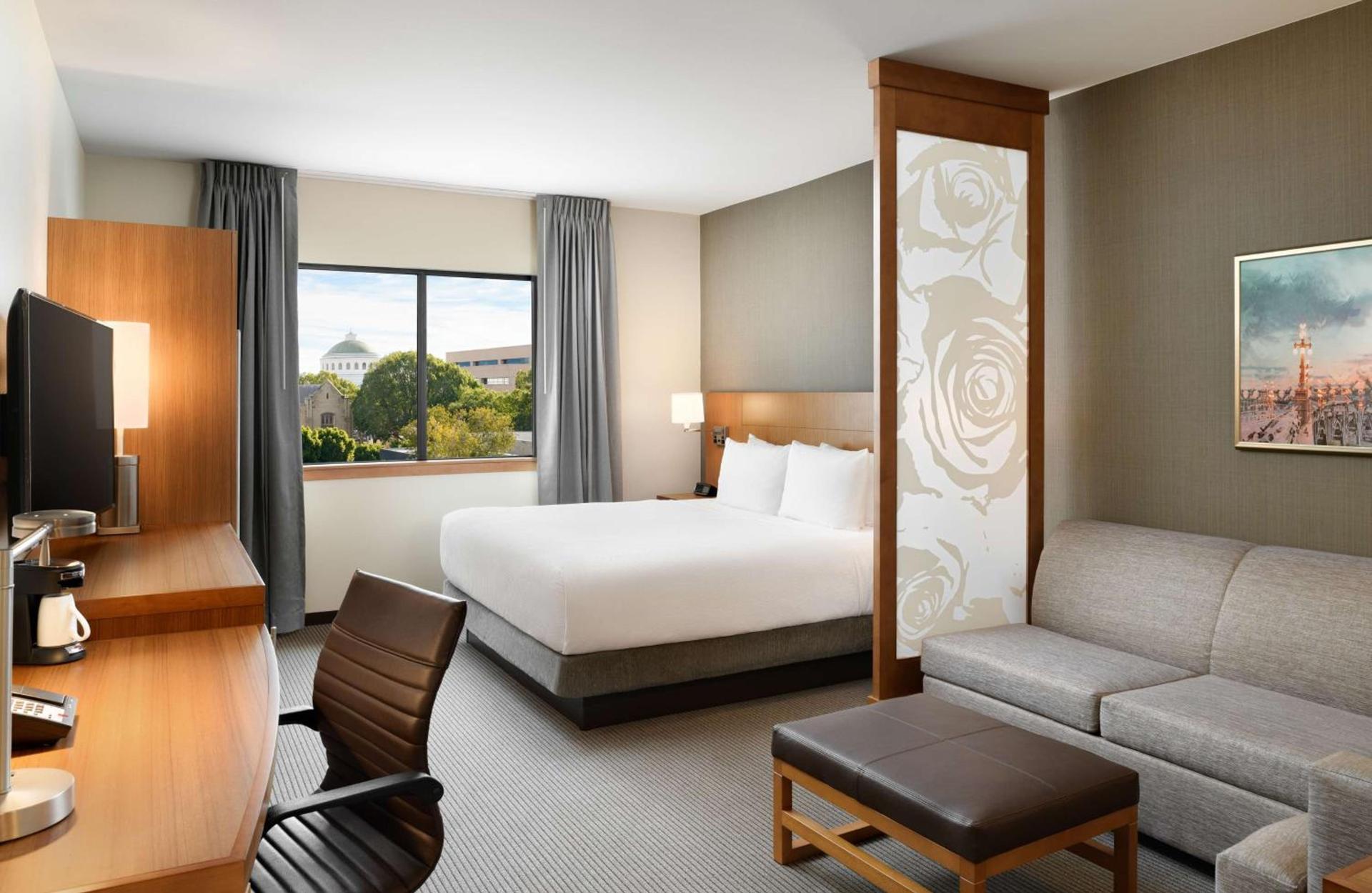 Hyatt Place Pasadena photo 39