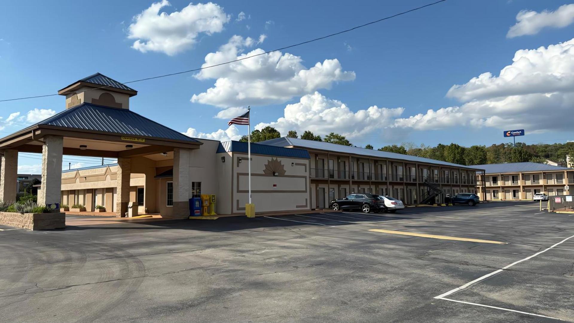 Days Inn by Wyndham Cookeville photo 40