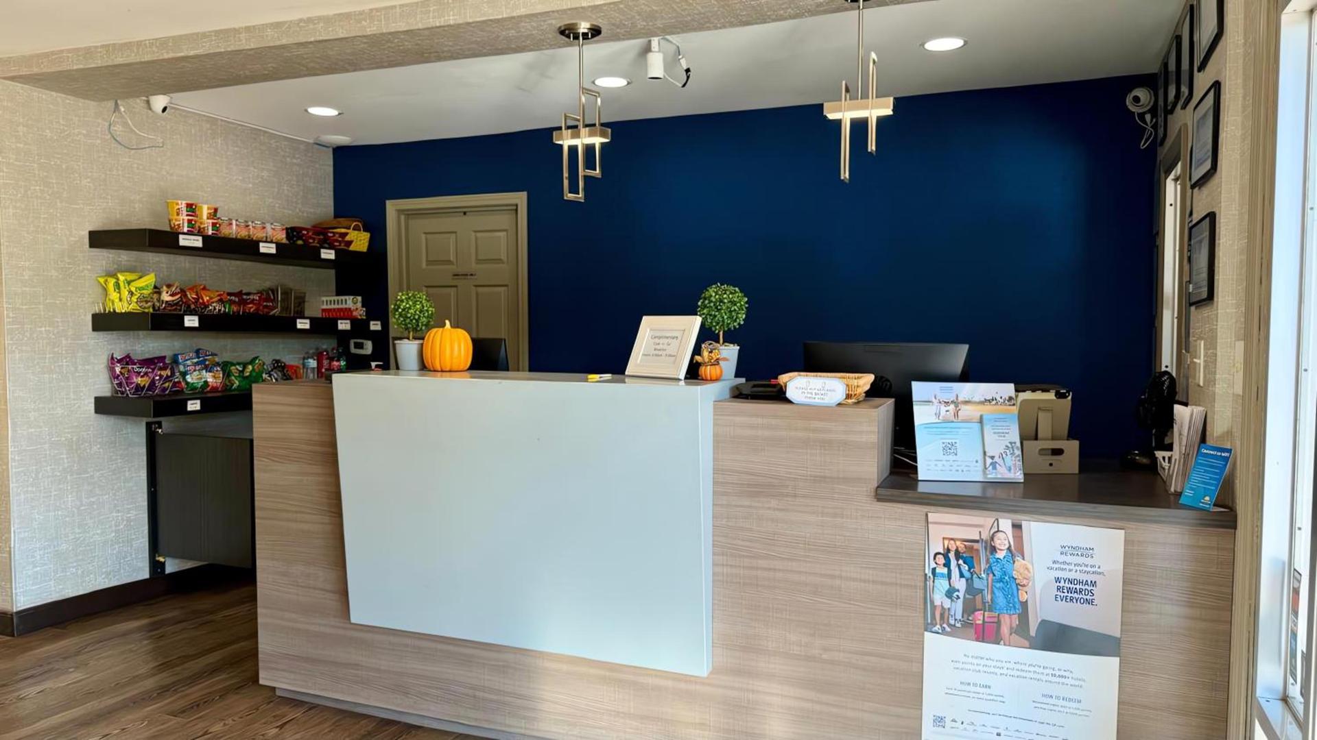 Days Inn by Wyndham Cookeville photo 46