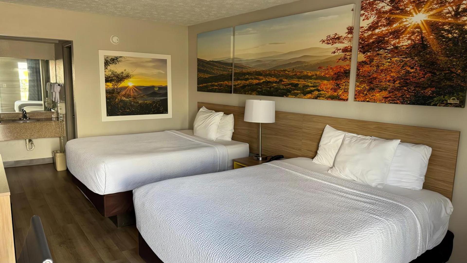 Days Inn by Wyndham Cookeville photo 50