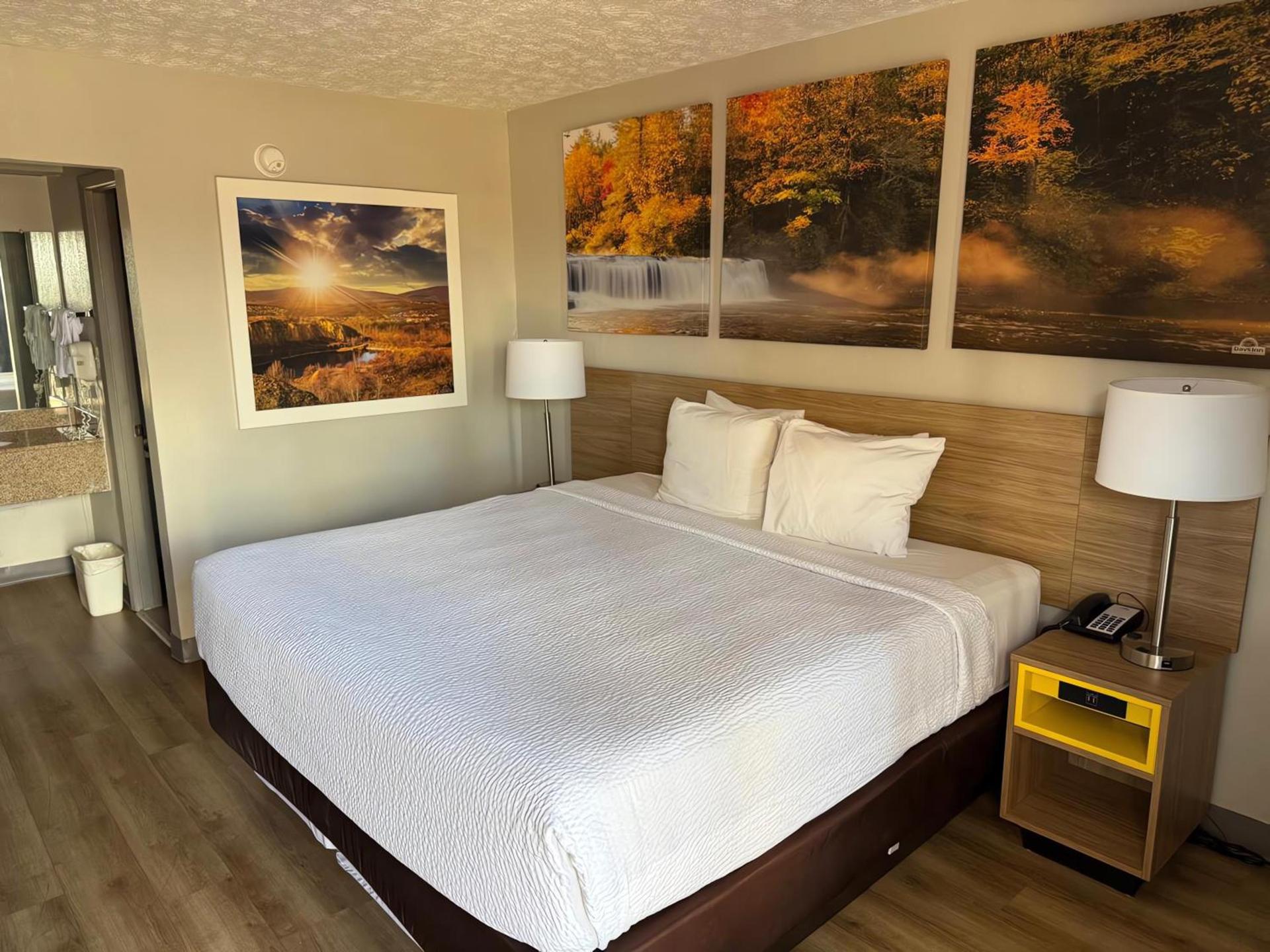 Days Inn by Wyndham Cookeville photo 61