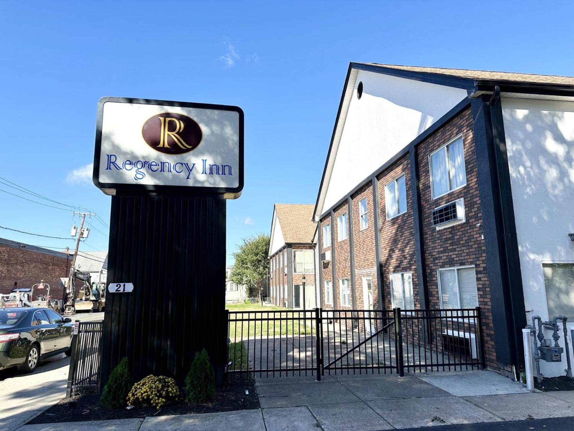 Baldwin Inn & Suites, SureStay Collection by Best Western photo 3