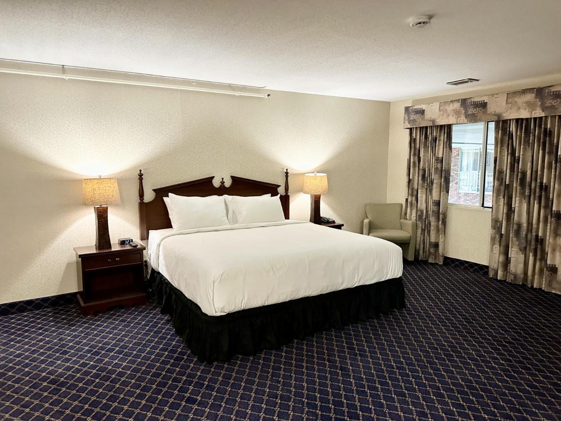Baldwin Inn & Suites, SureStay Collection by Best Western photo 17