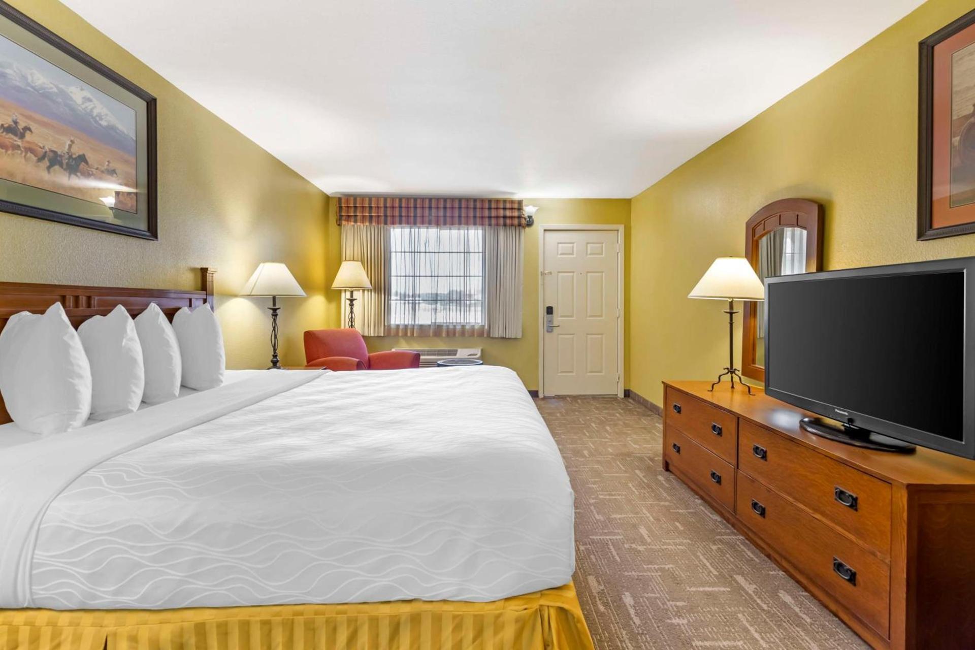 Best Western Executive Inn photo 2