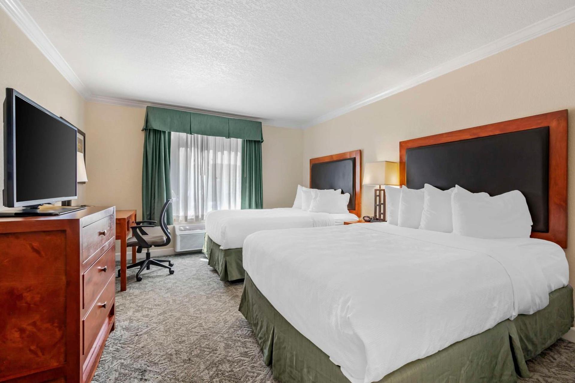 Best Western Plus Eagle Vail Airport photo 3