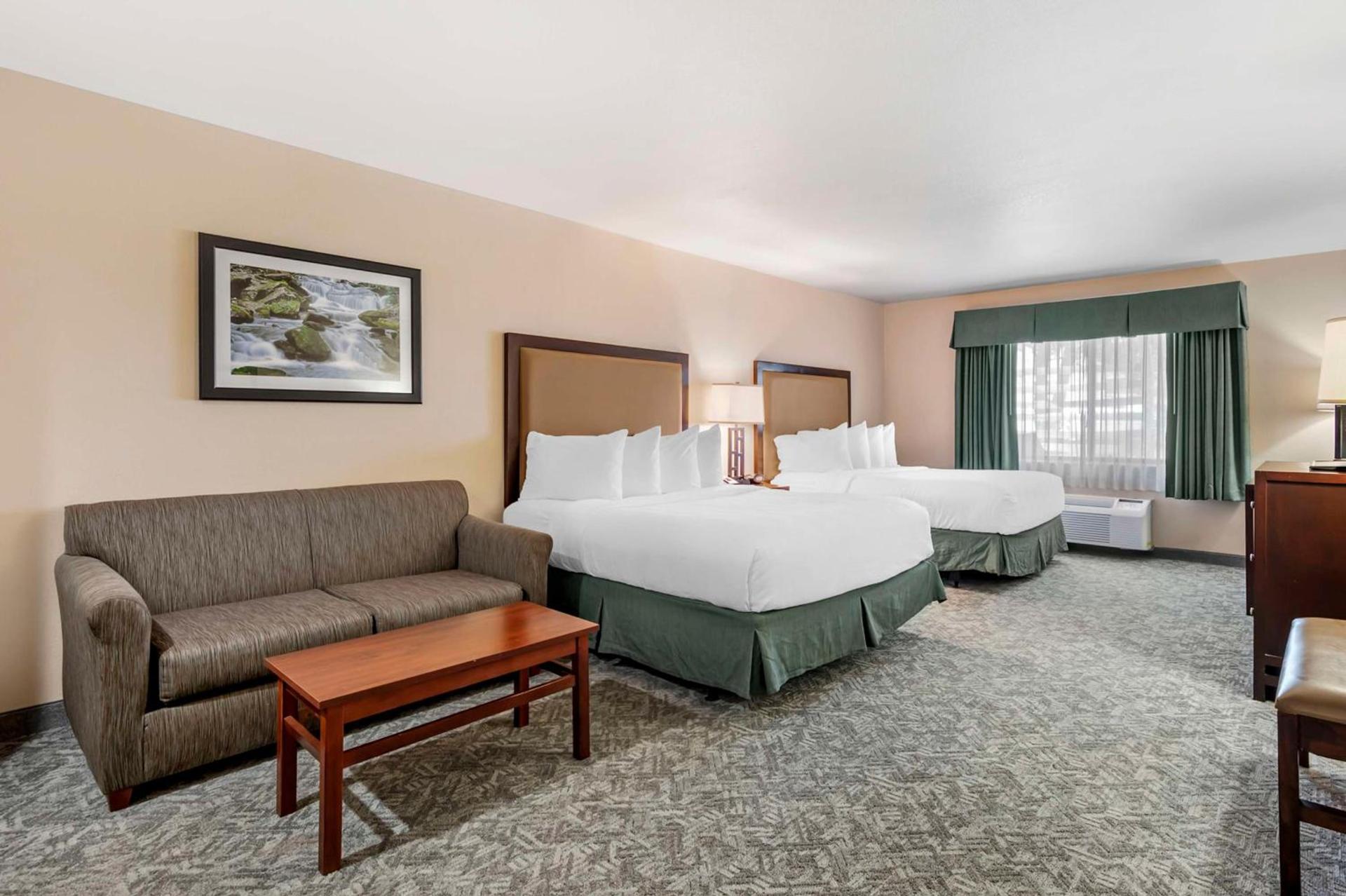 Best Western Plus Eagle Vail Airport photo 25