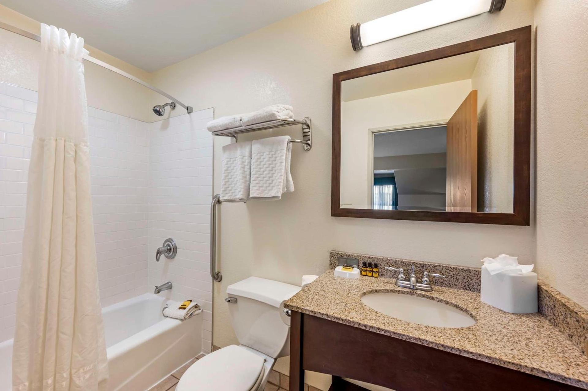 Best Western Plus Eagle Vail Airport photo 20