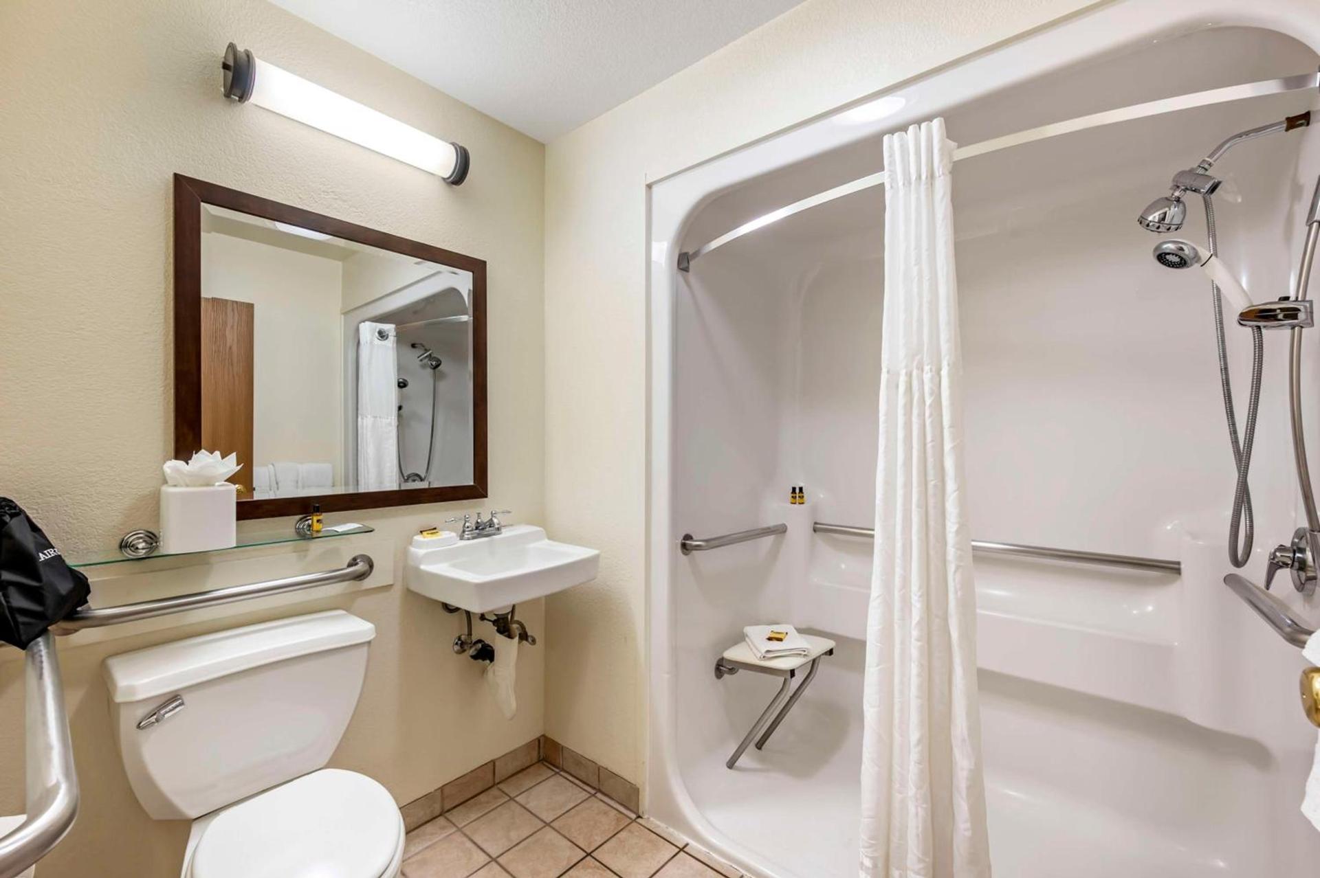 Best Western Plus Eagle Vail Airport photo 28