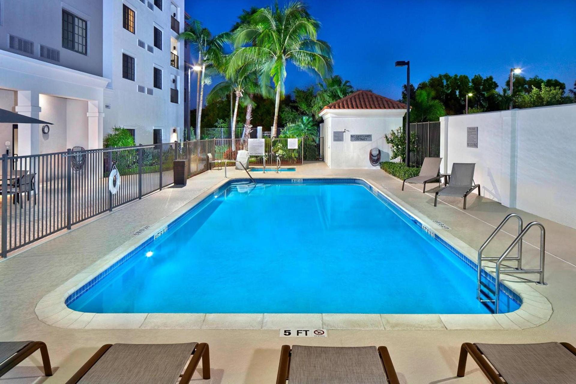 Courtyard by Marriott Stuart photo 36