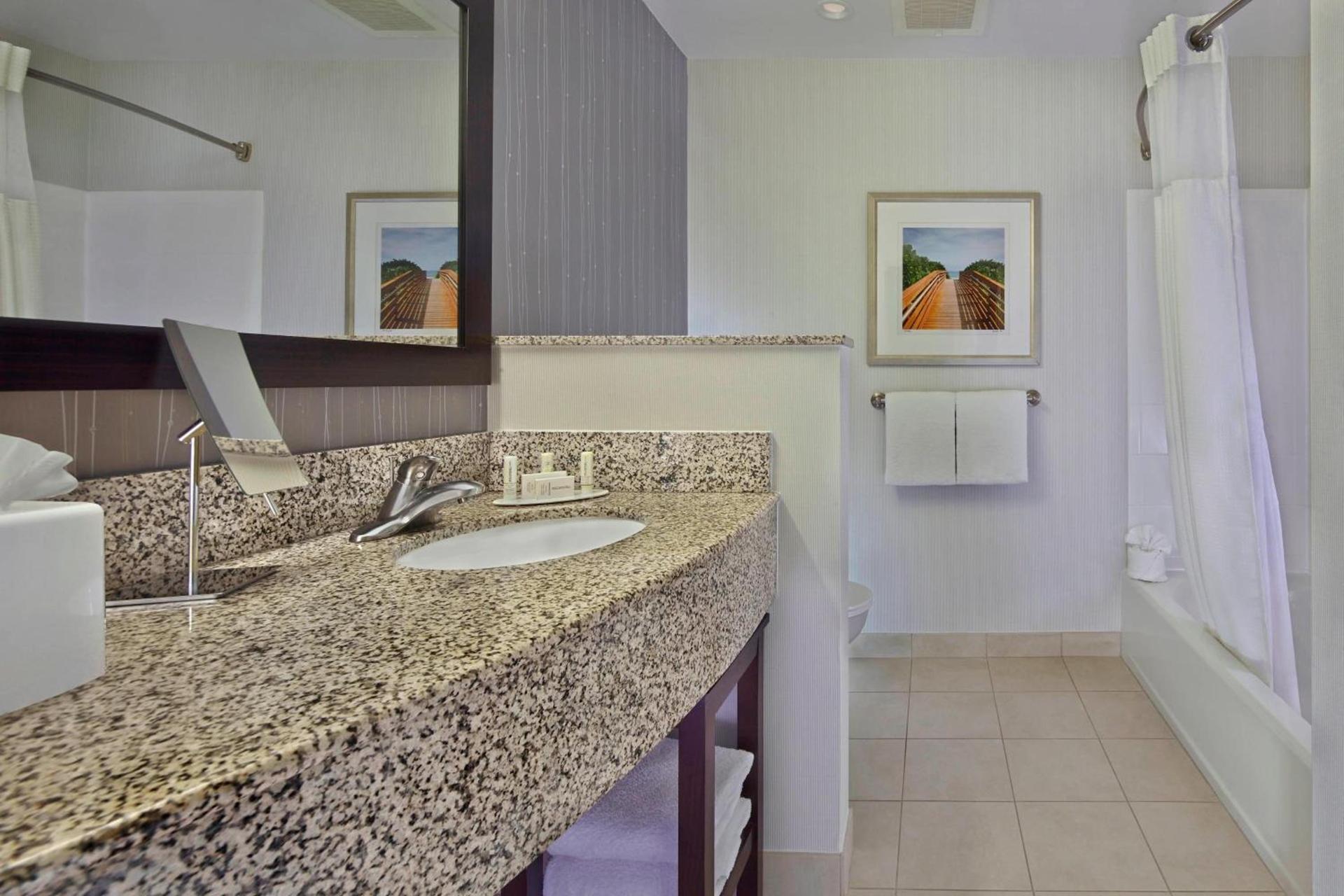 Courtyard by Marriott Stuart photo 16
