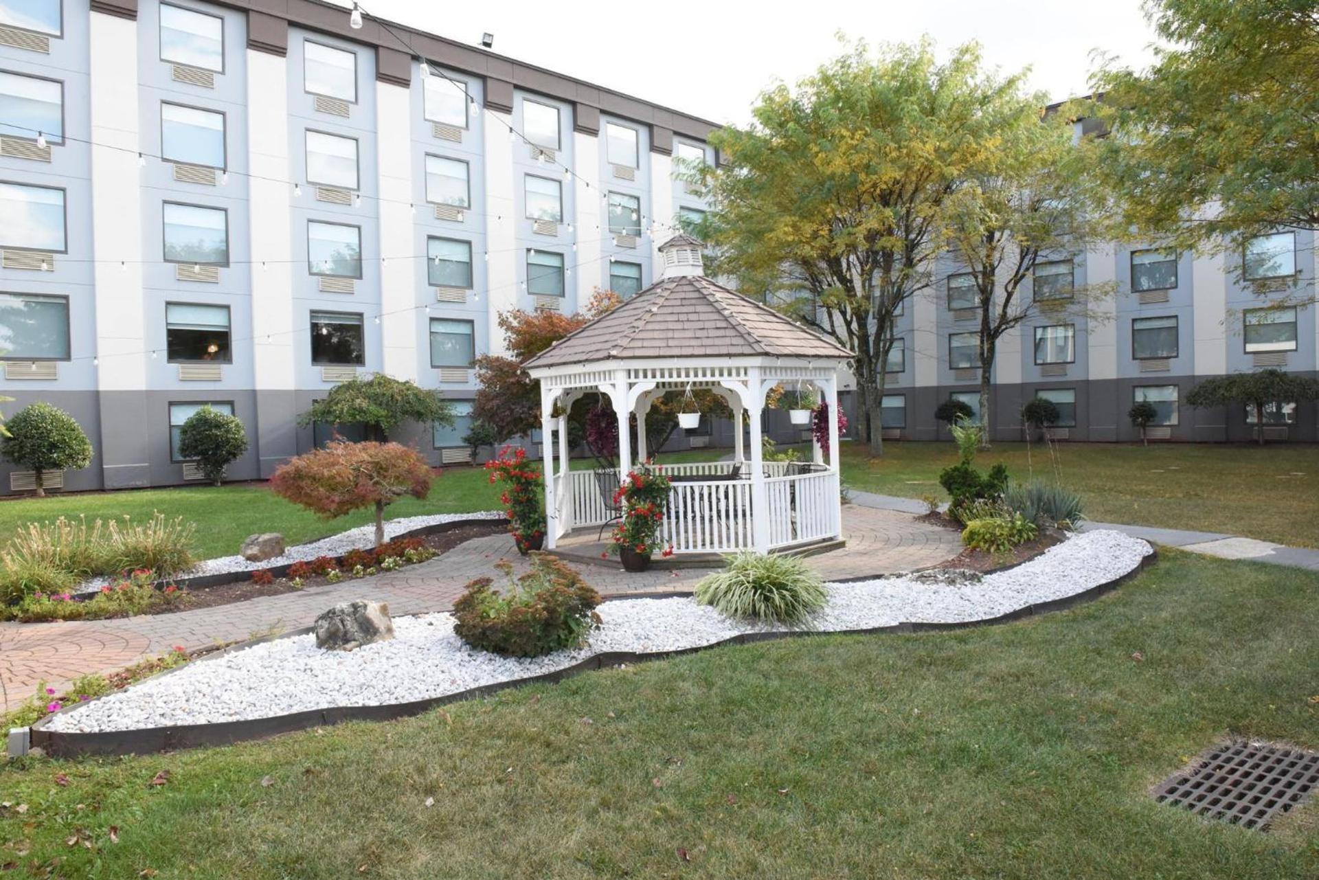 Holiday Inn - Piscataway - Somerset by IHG photo 30