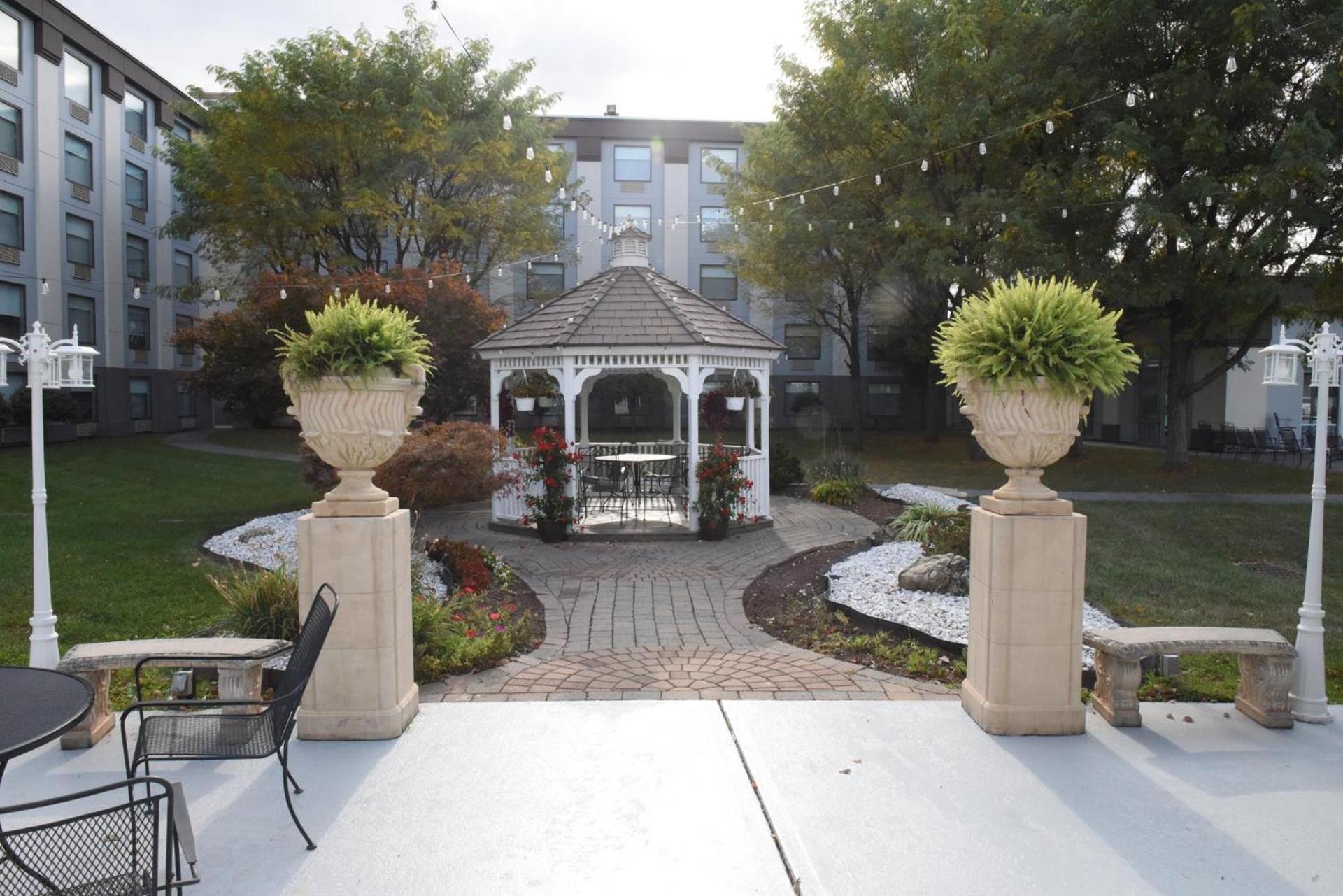 Holiday Inn - Piscataway - Somerset by IHG photo 29