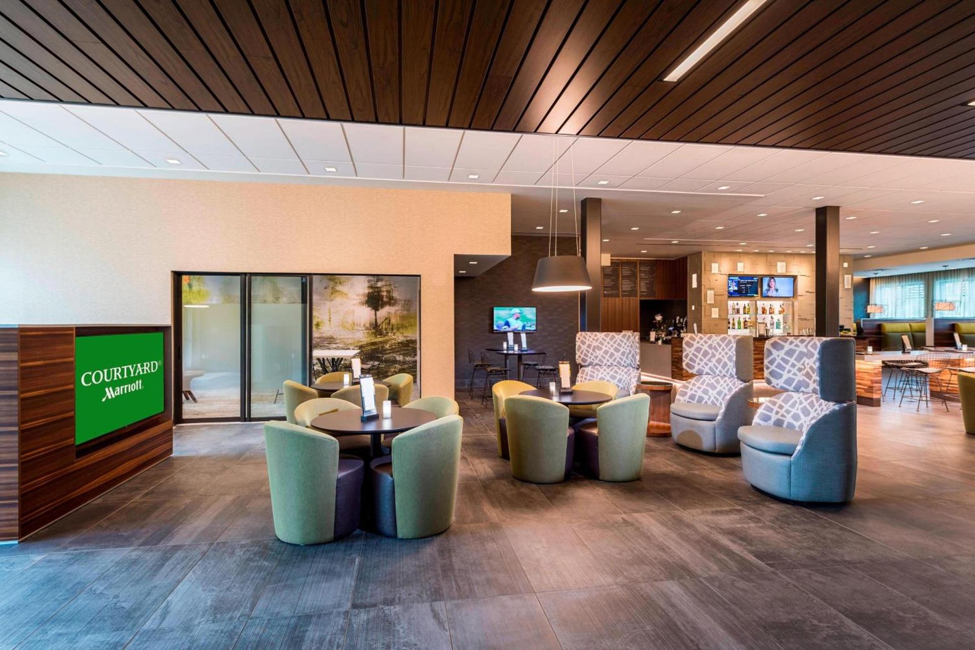 Courtyard by Marriott Tampa Northwest/Veterans Expressway photo 4