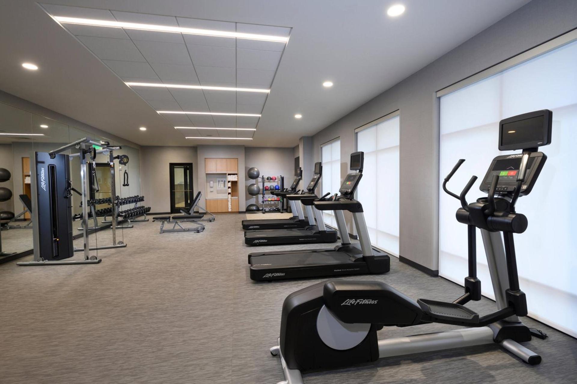 Courtyard by Marriott Charlotte Waverly photo 31