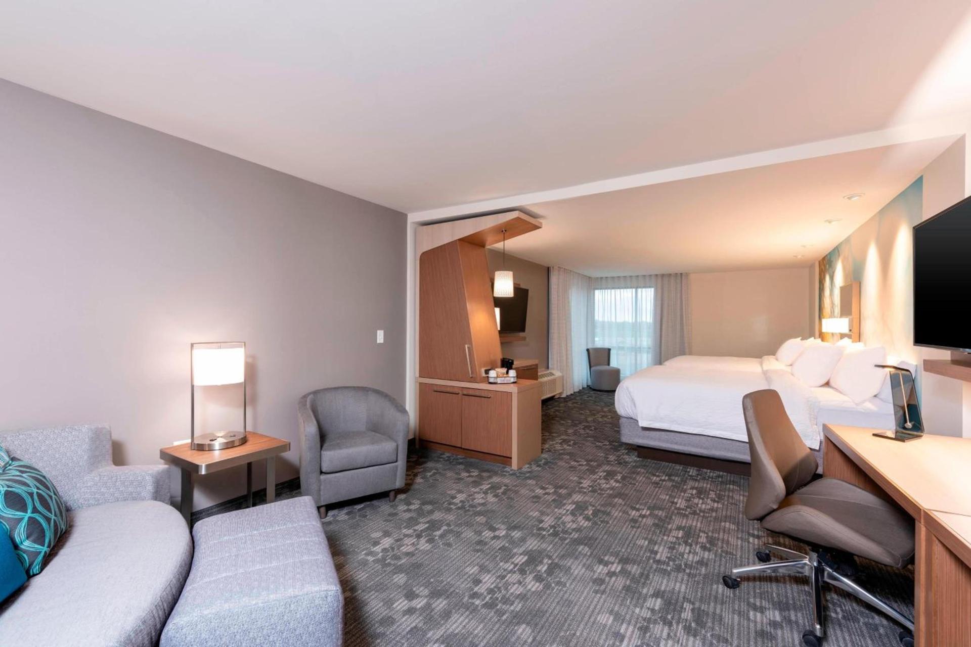 Courtyard by Marriott Cleveland Elyria photo 6