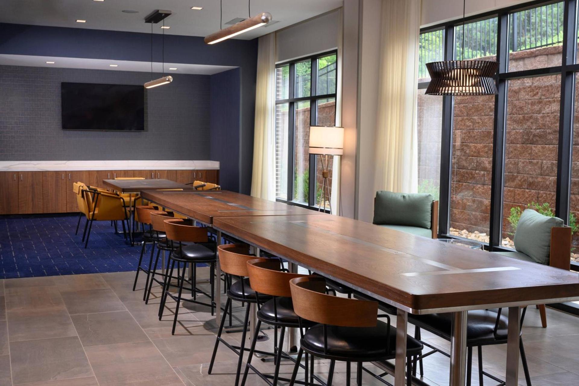 Courtyard by Marriott Charlotte Waverly photo 16