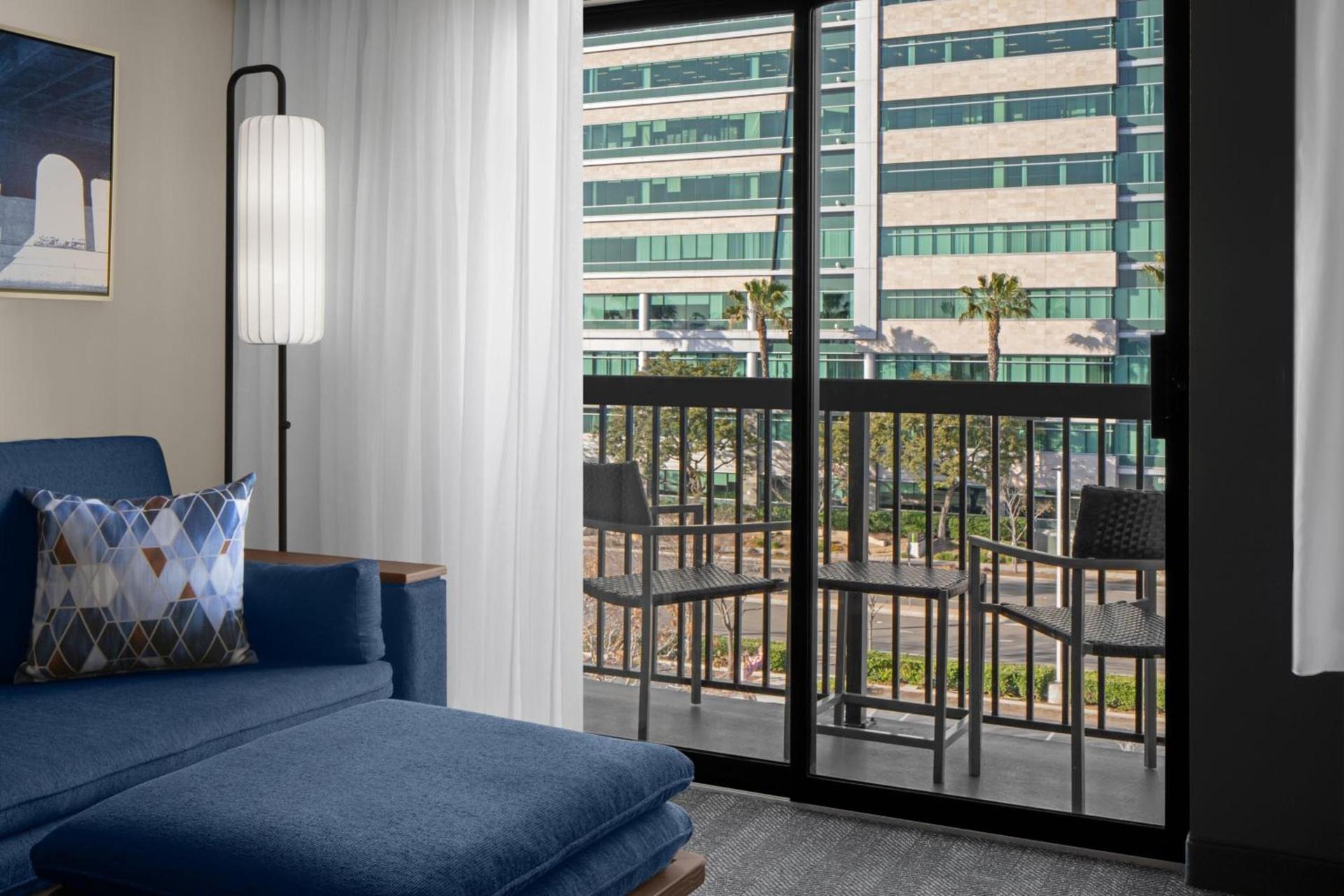 Courtyard by Marriott San Diego Central photo 44