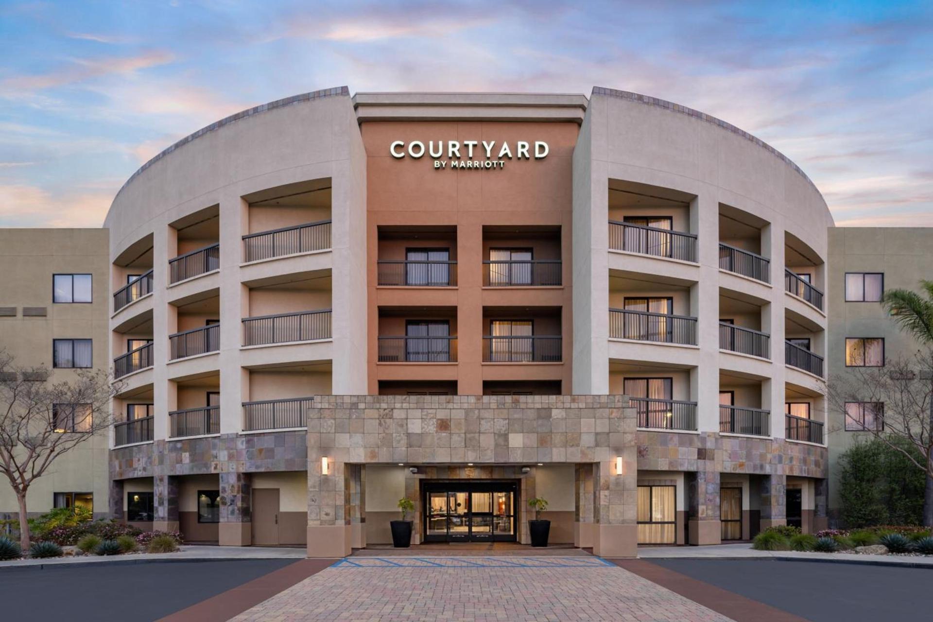 Courtyard by Marriott San Diego Central photo 36