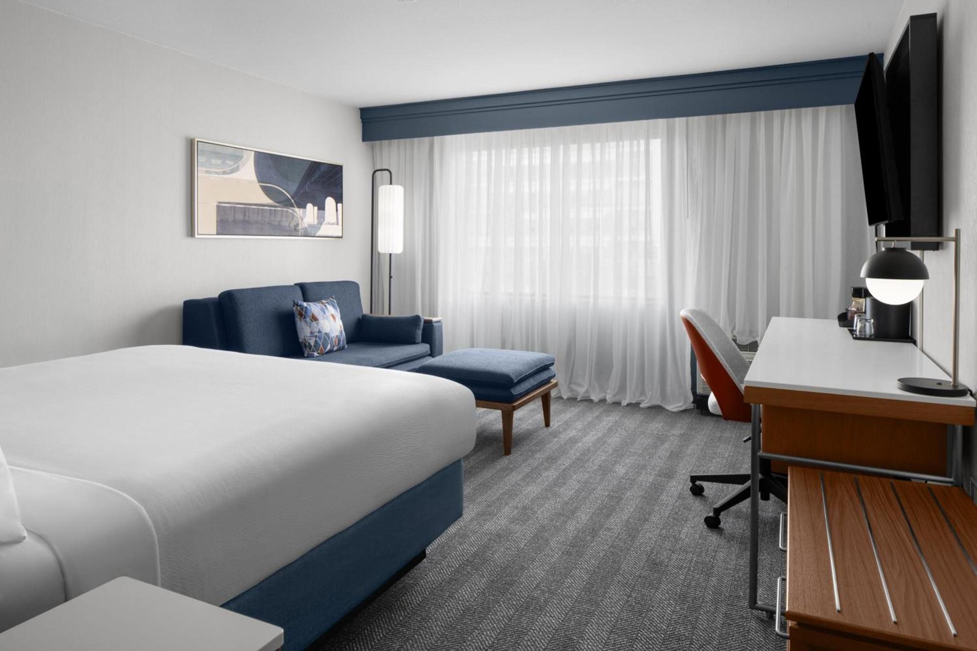Courtyard by Marriott San Diego Central photo 40