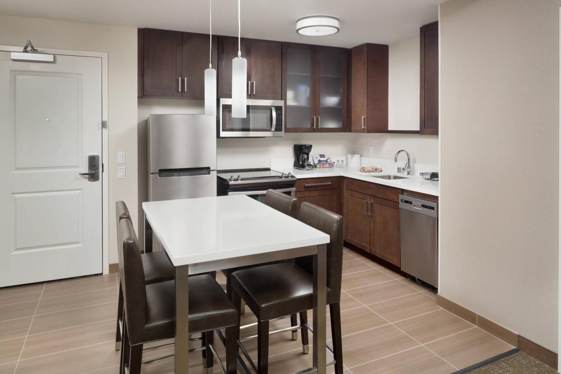 Residence Inn by Marriott Ontario Rancho Cucamonga photo 46