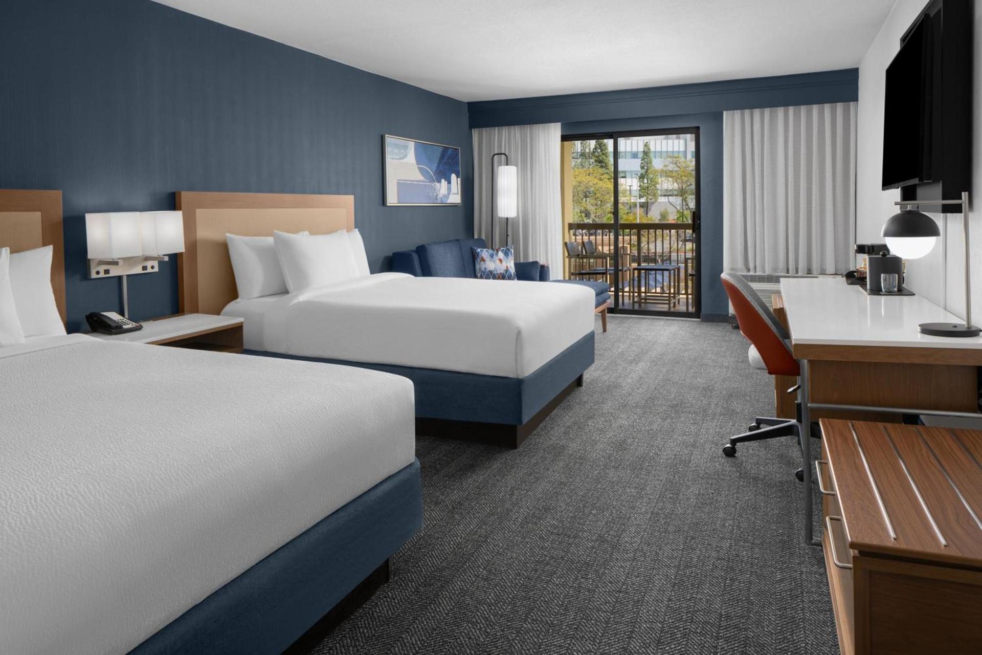 Courtyard by Marriott San Diego Central photo 42