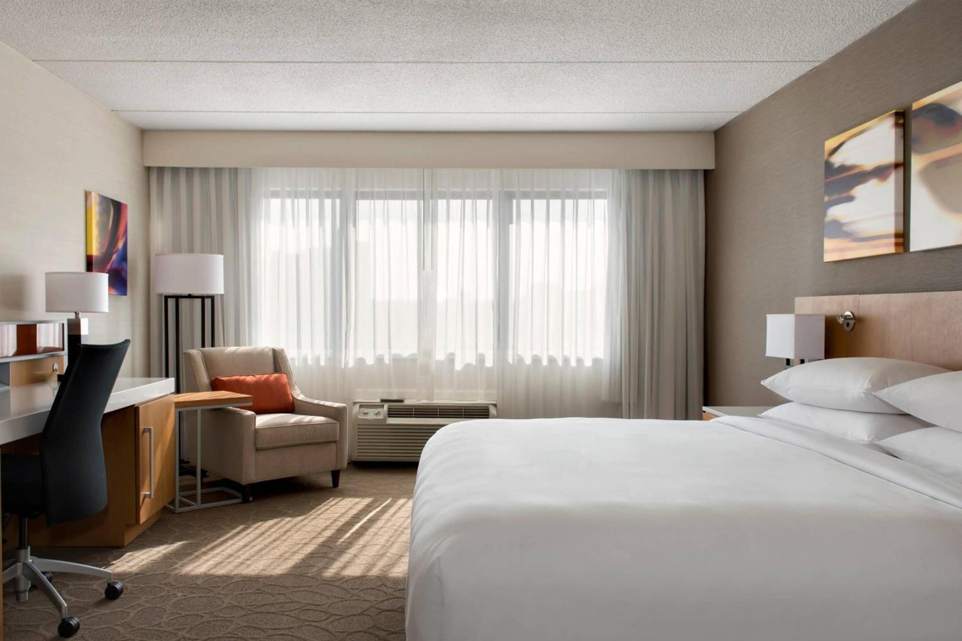 Delta Hotels by Marriott Utica photo 14