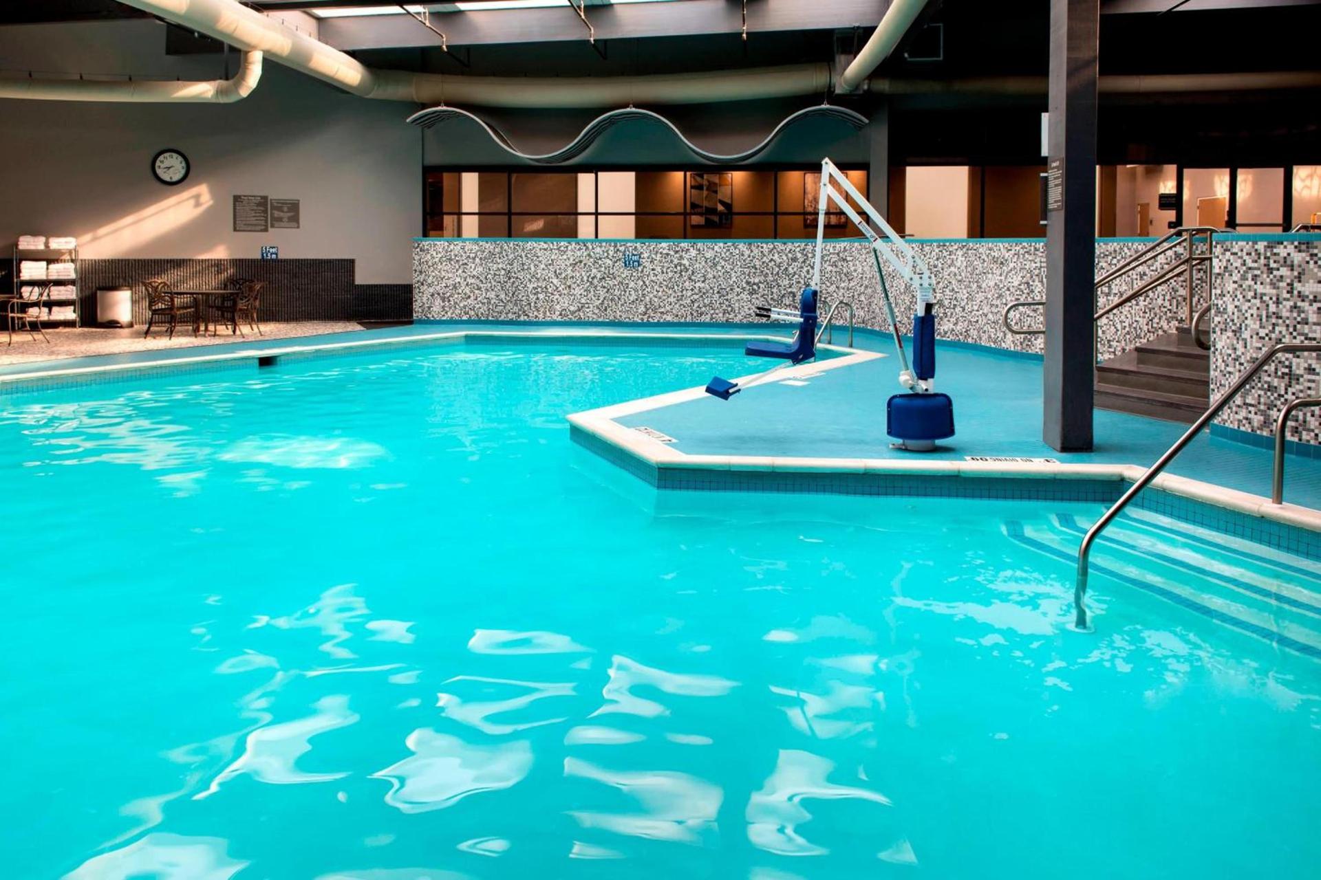 Delta Hotels by Marriott Utica photo 20