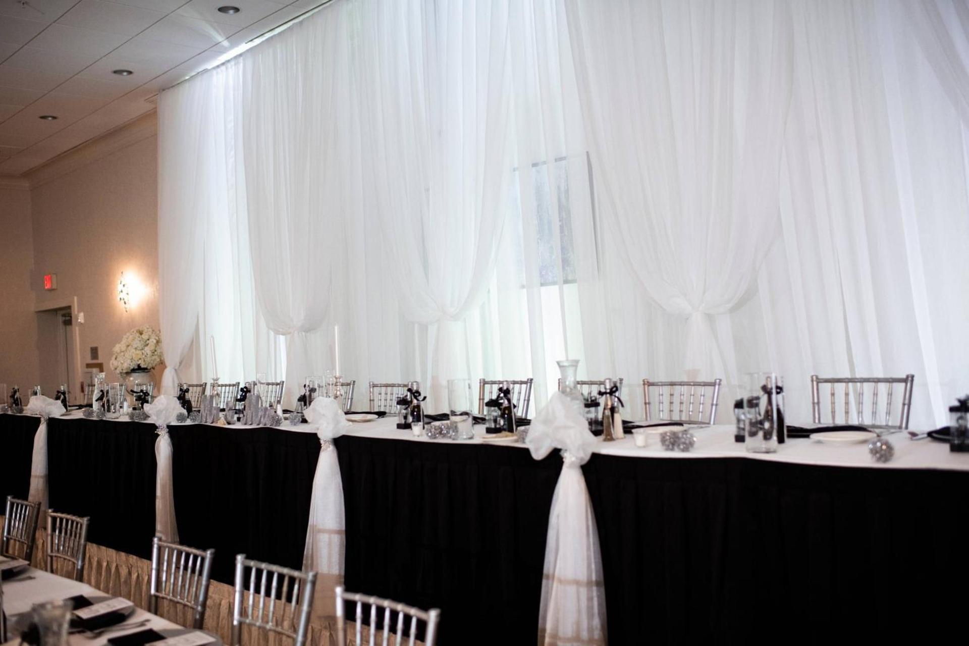 Delta Hotels by Marriott Utica photo 17