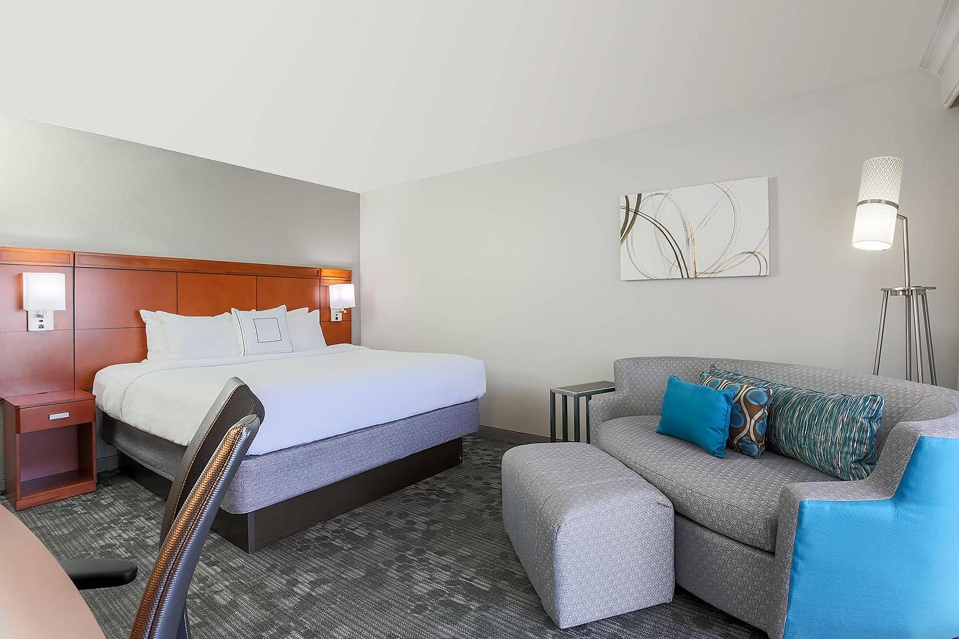 Courtyard by Marriott Monroe Airport photo 6