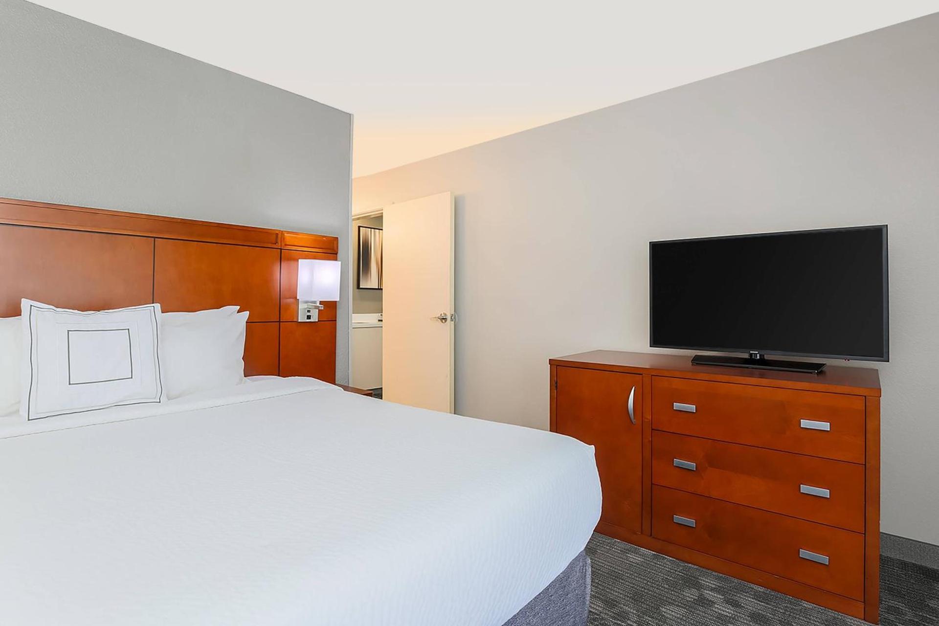 Courtyard by Marriott Monroe Airport photo 10