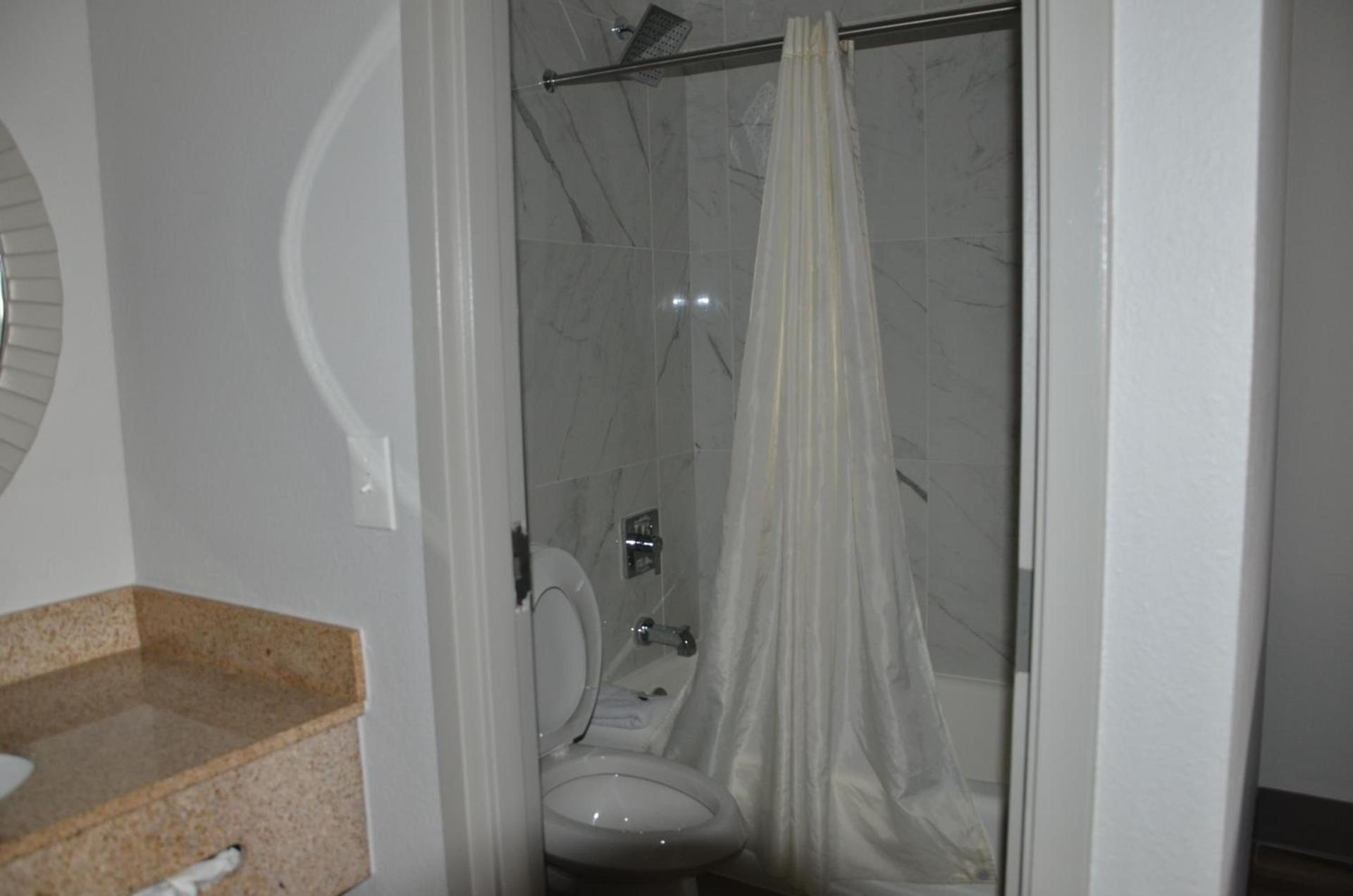 Baymont Suites photo 14