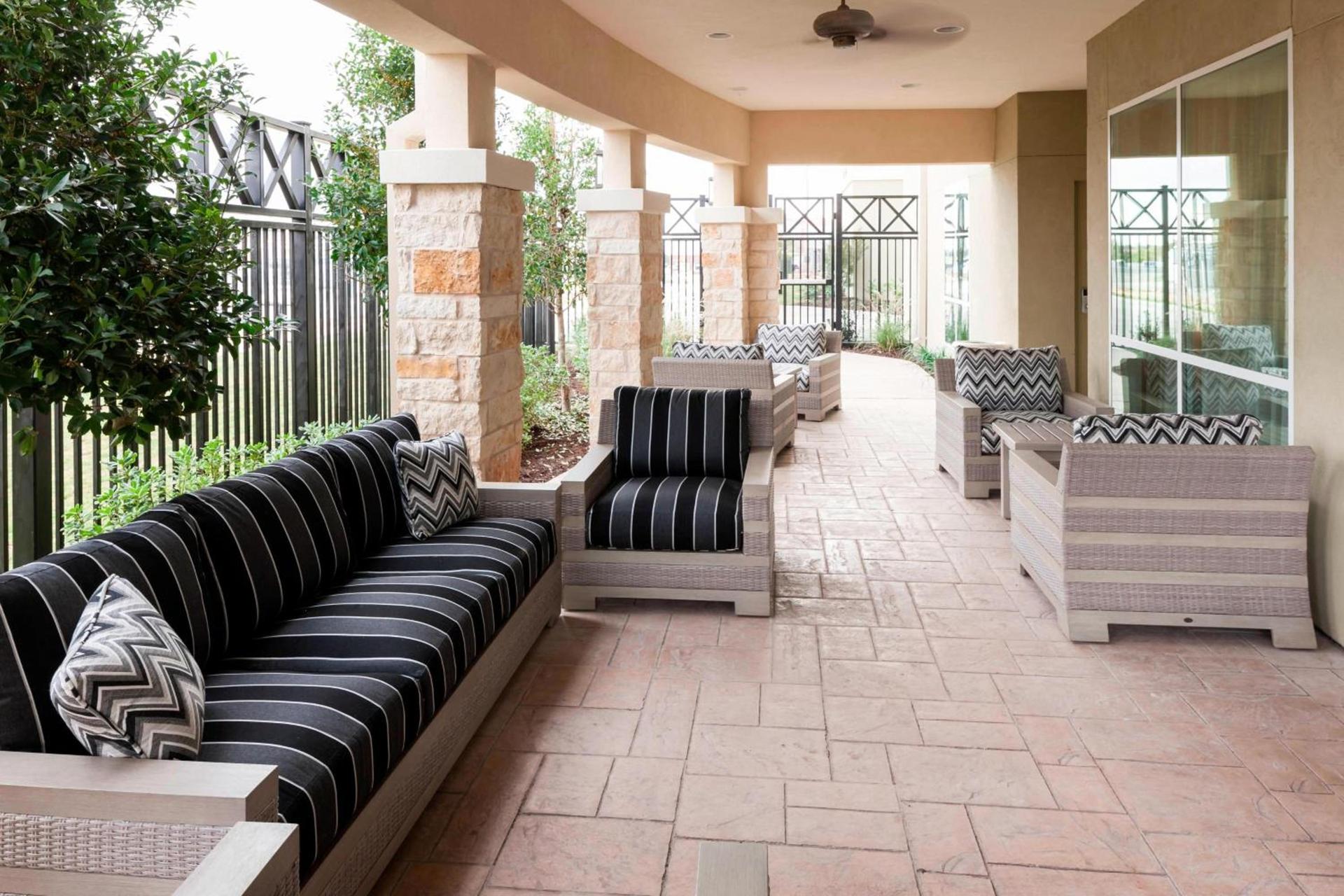 Courtyard by Marriott Dallas Plano/Richardson photo 6