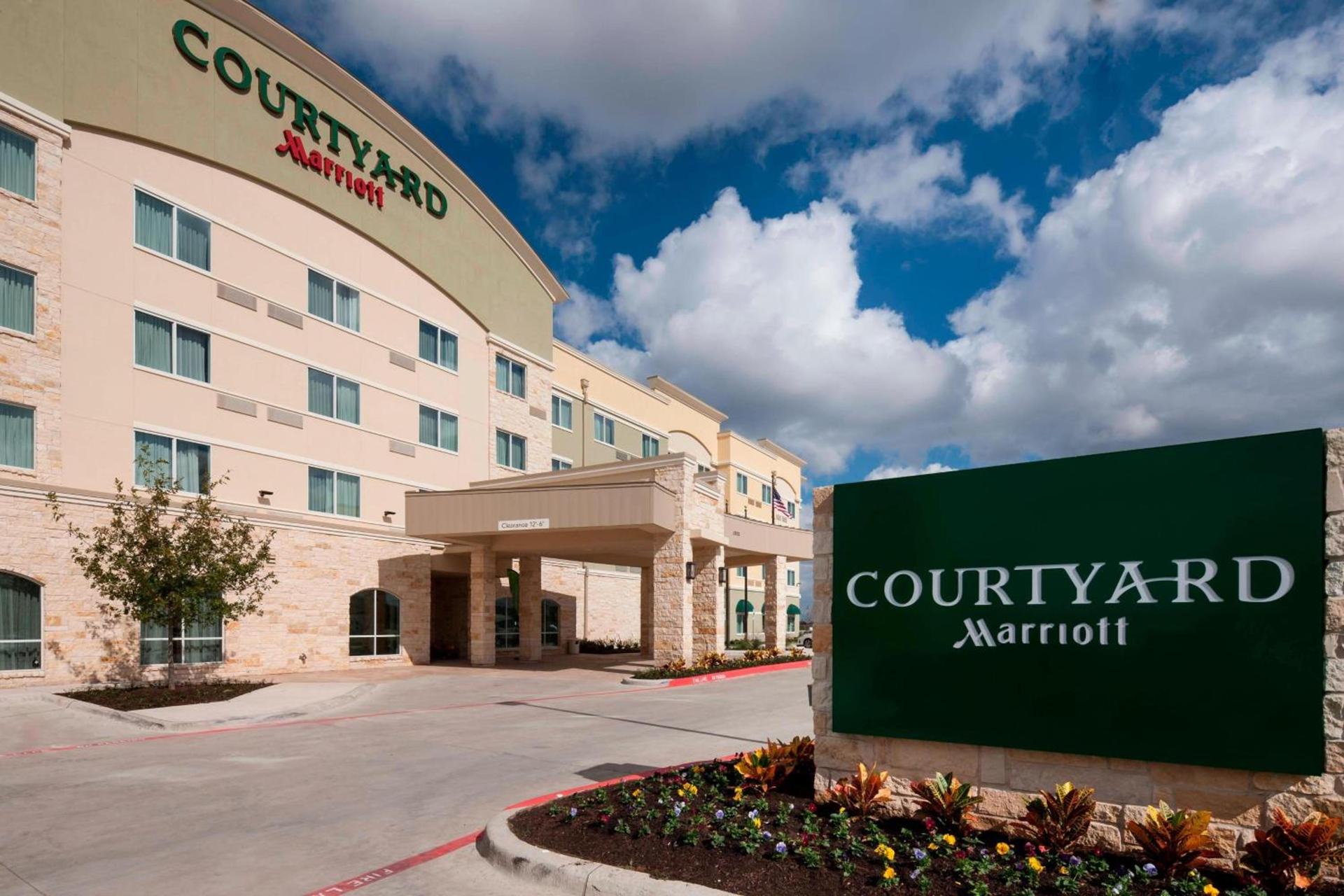 Courtyard by Marriott Dallas Plano/Richardson photo 3