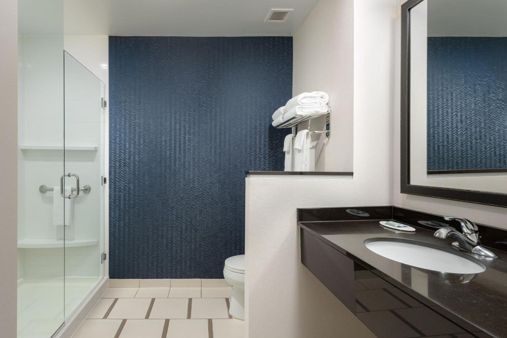 Fairfield Inn & Suites by Marriott Columbia photo 9