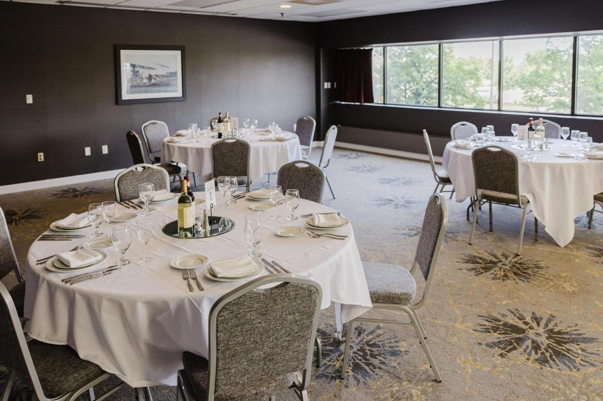 Crowne Plaza Suites MSP Airport - Mall of America by IHG photo 95