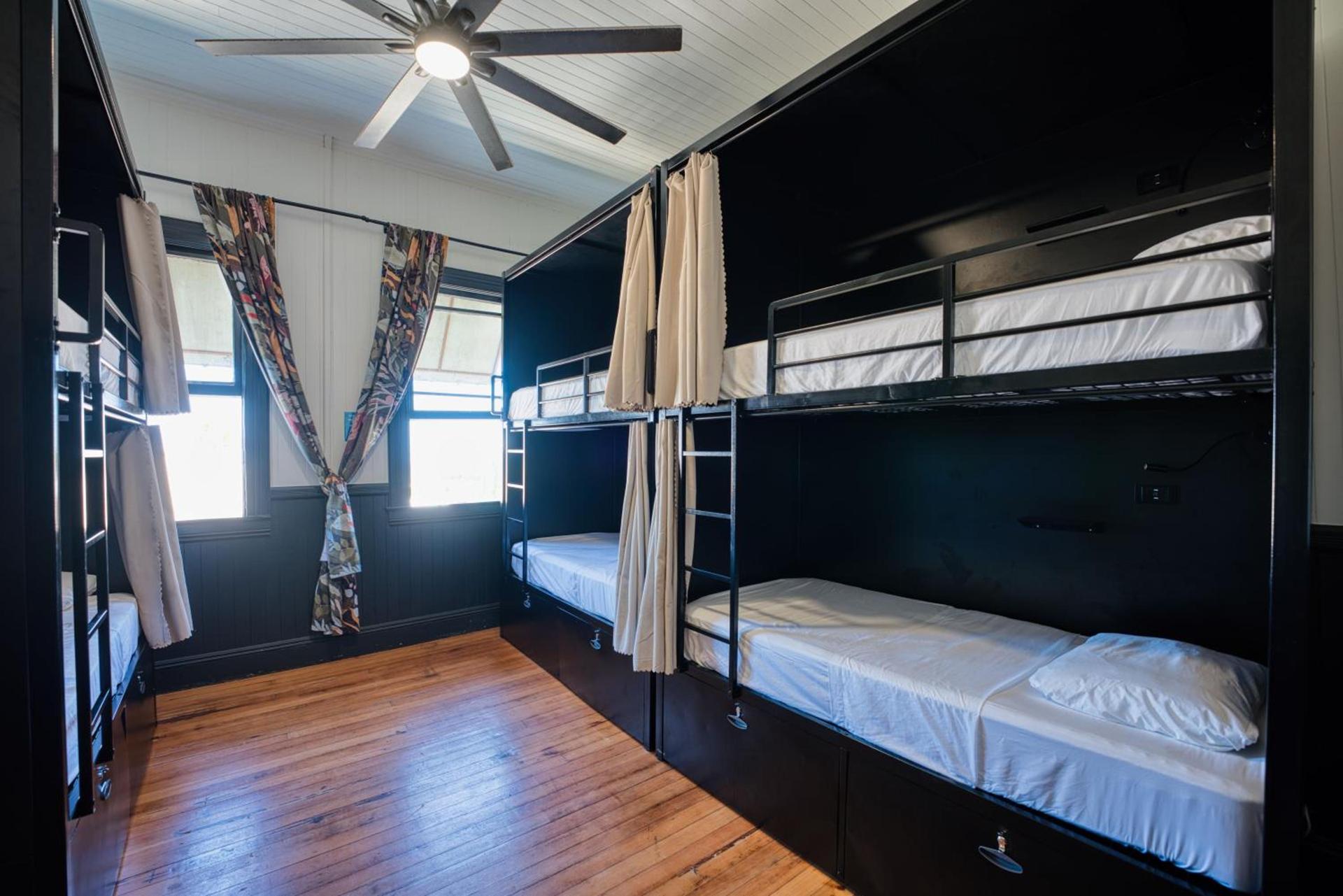 Howzit Hostels Hawaii photo 5