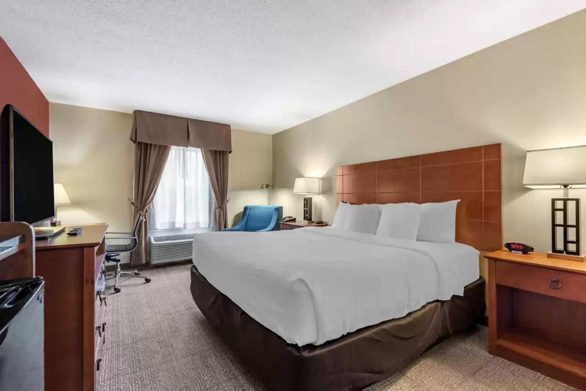 Comfort Inn Augusta photo 18