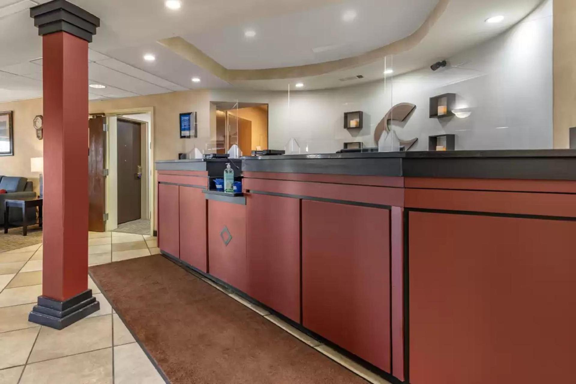 Comfort Inn Augusta photo 16